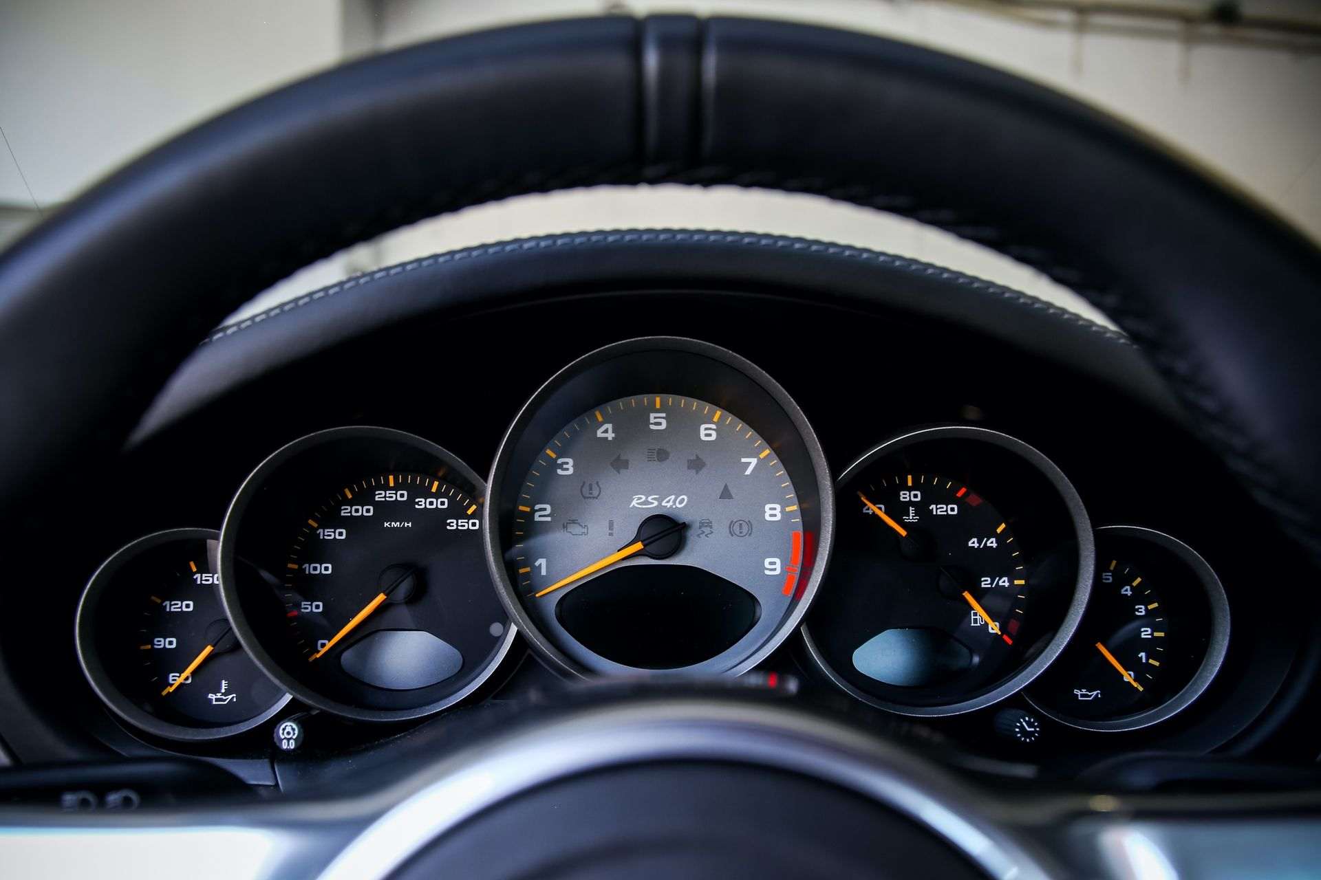 2011_Porsche_911_GT3_RS_4.0_sale_0010