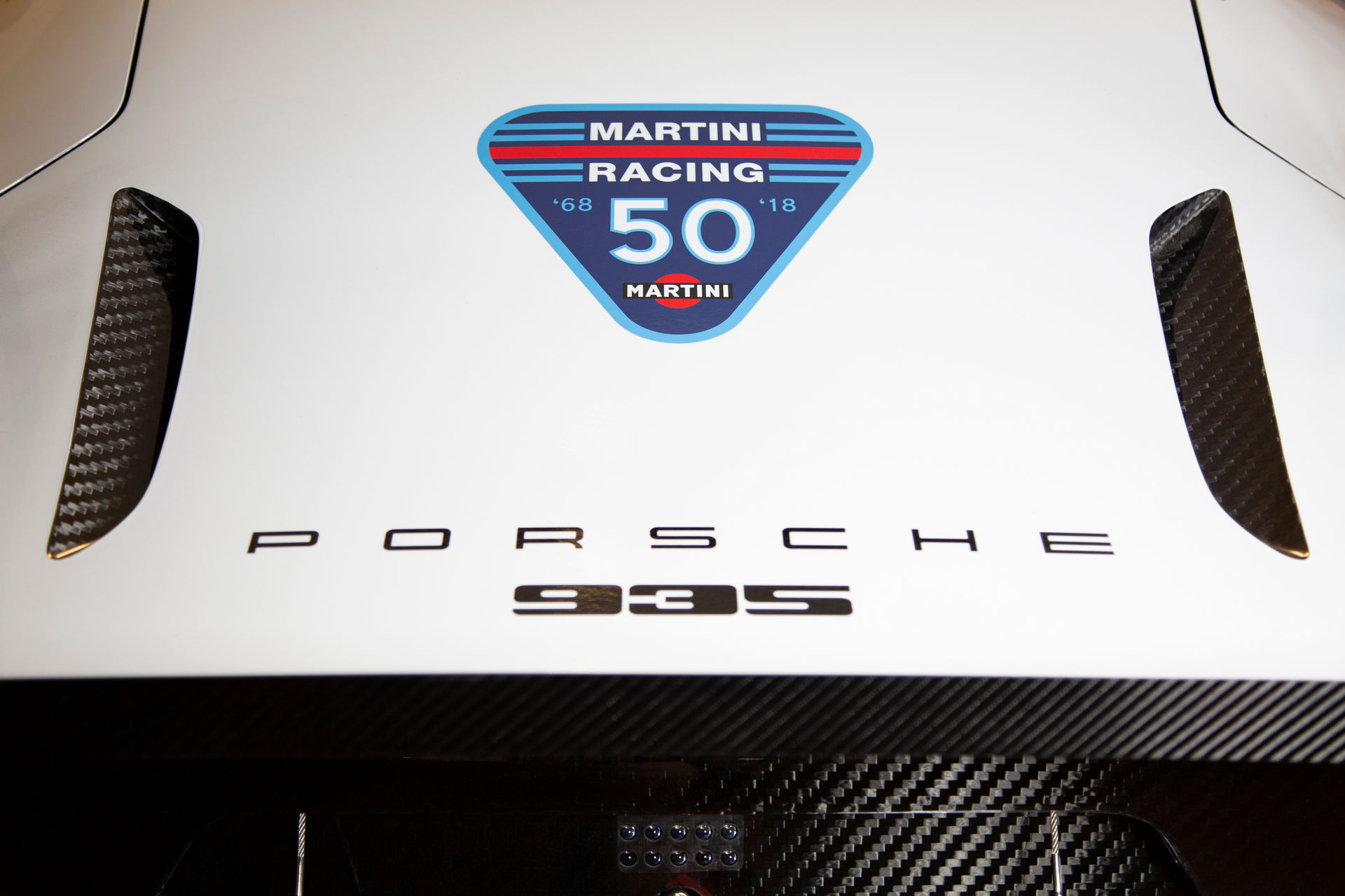 2020_Porsche_935_Martini_Livery_sale_0005