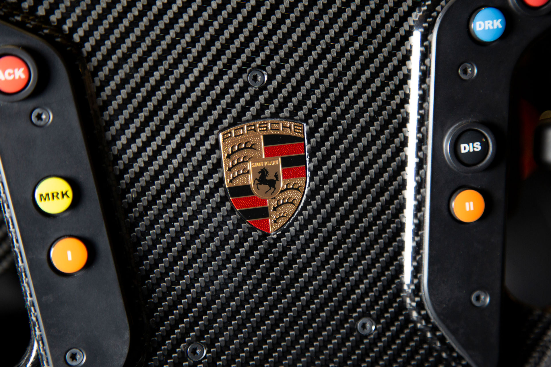 2020_Porsche_935_Martini_Livery_sale_0011