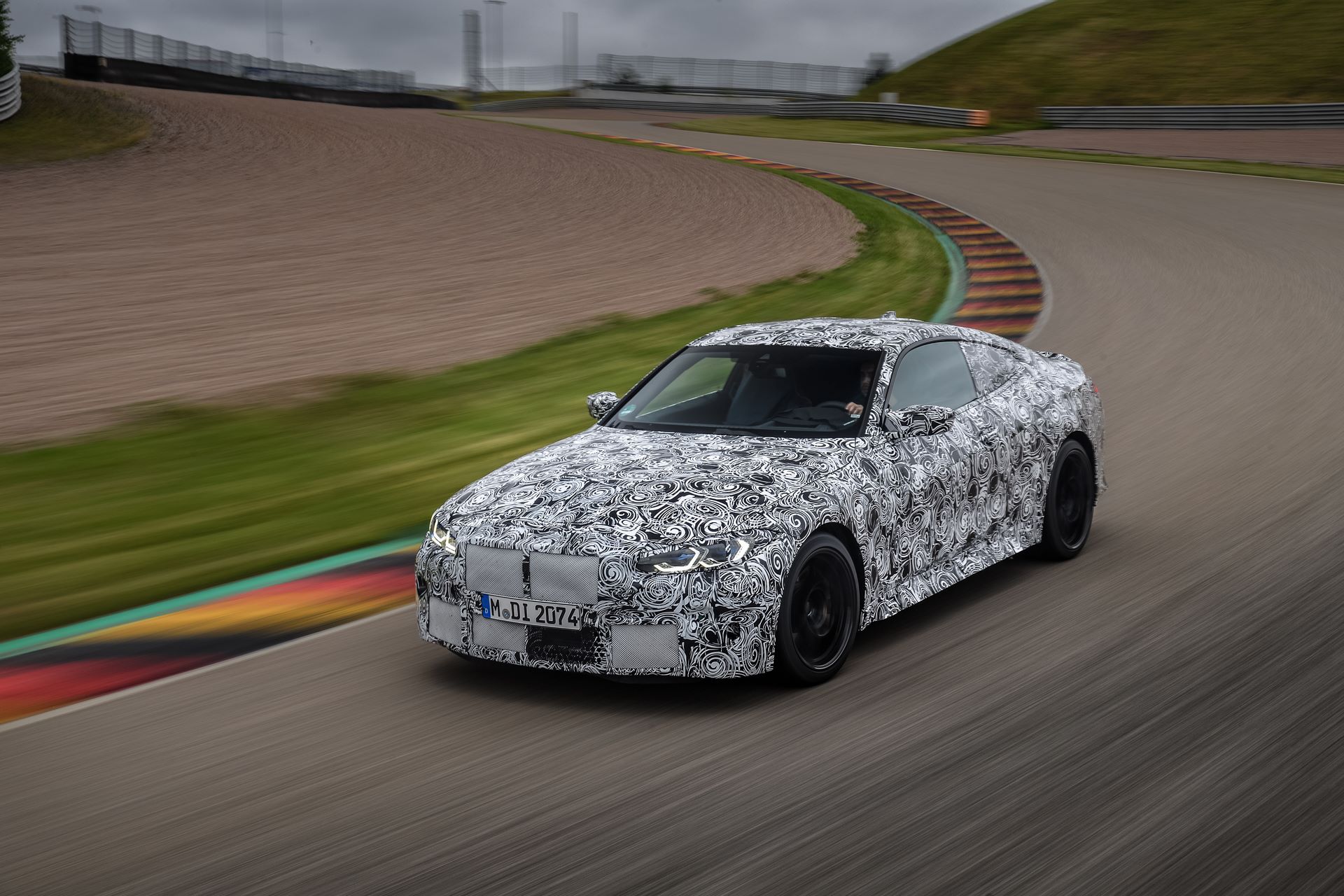 BMW-M3-and-M4-2020-tests-32