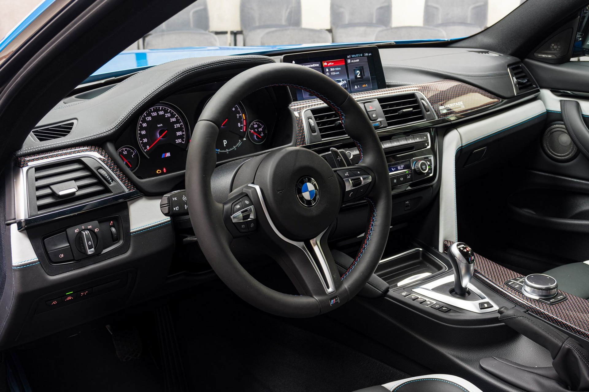 BMW-M4-Edition-M-Heritage-Abu-Dhabi-Motors-15