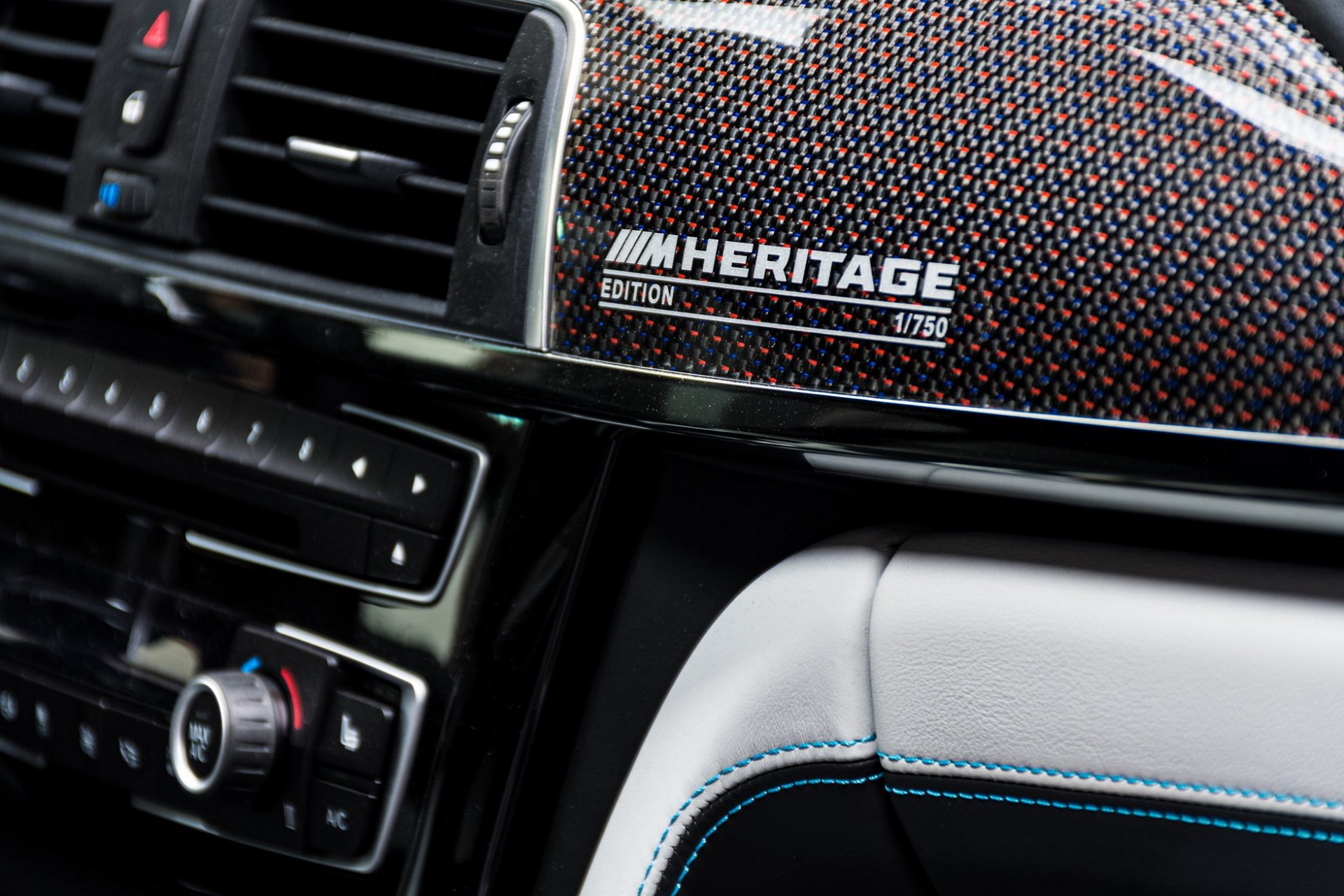 BMW-M4-Edition-M-Heritage-Abu-Dhabi-Motors-18