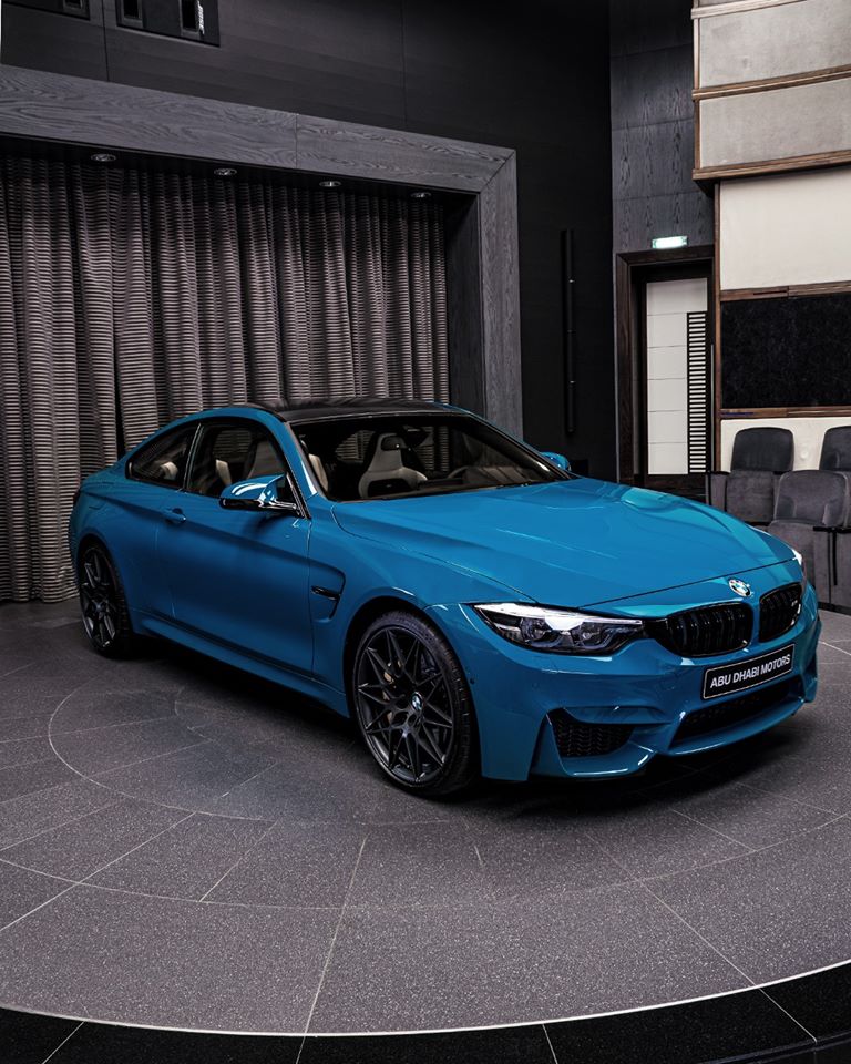 BMW-M4-Edition-M-Heritage-Abu-Dhabi-Motors-2