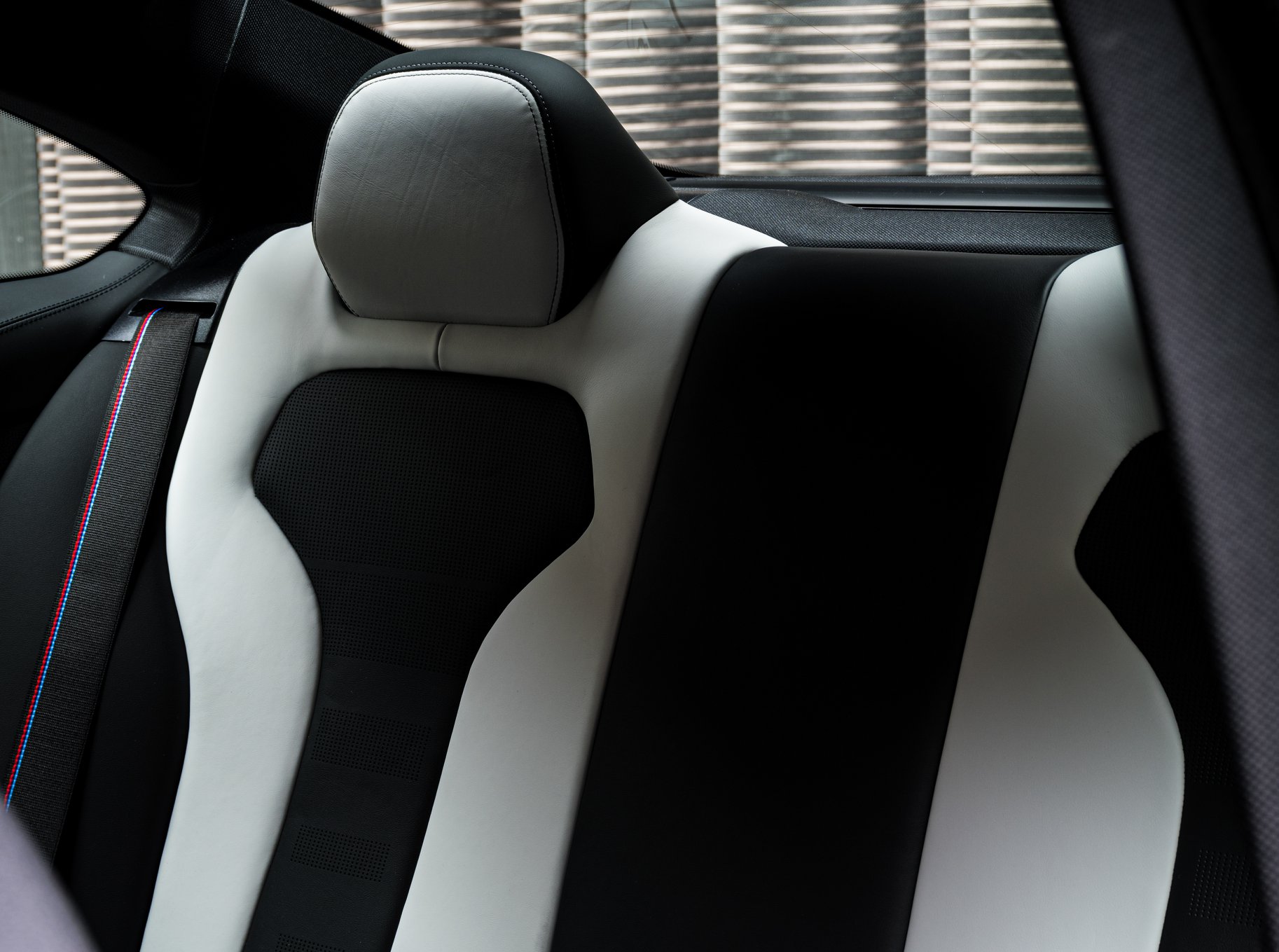BMW-M4-Edition-M-Heritage-Abu-Dhabi-Motors-24