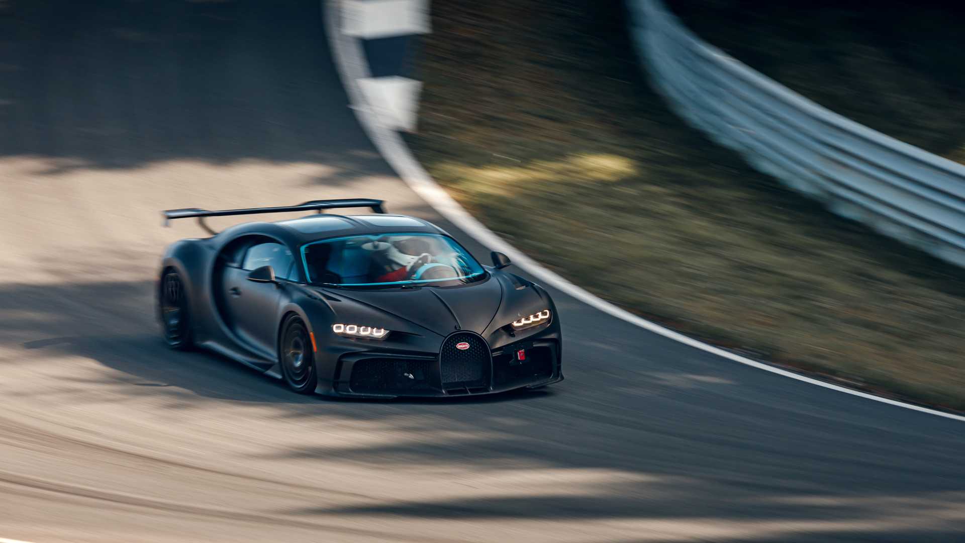 Bugatti_Chiron_Pur_Sport_Bilster_Berg_0004