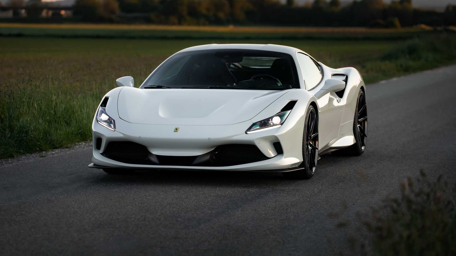 Ferrari_F8_Tributo_by_Novitec_0001