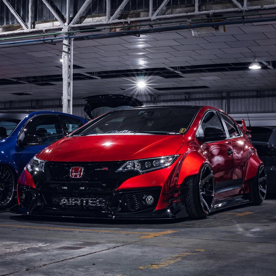Honda_Civic_Type_R_Rocket_Bunny_bodykit_0001