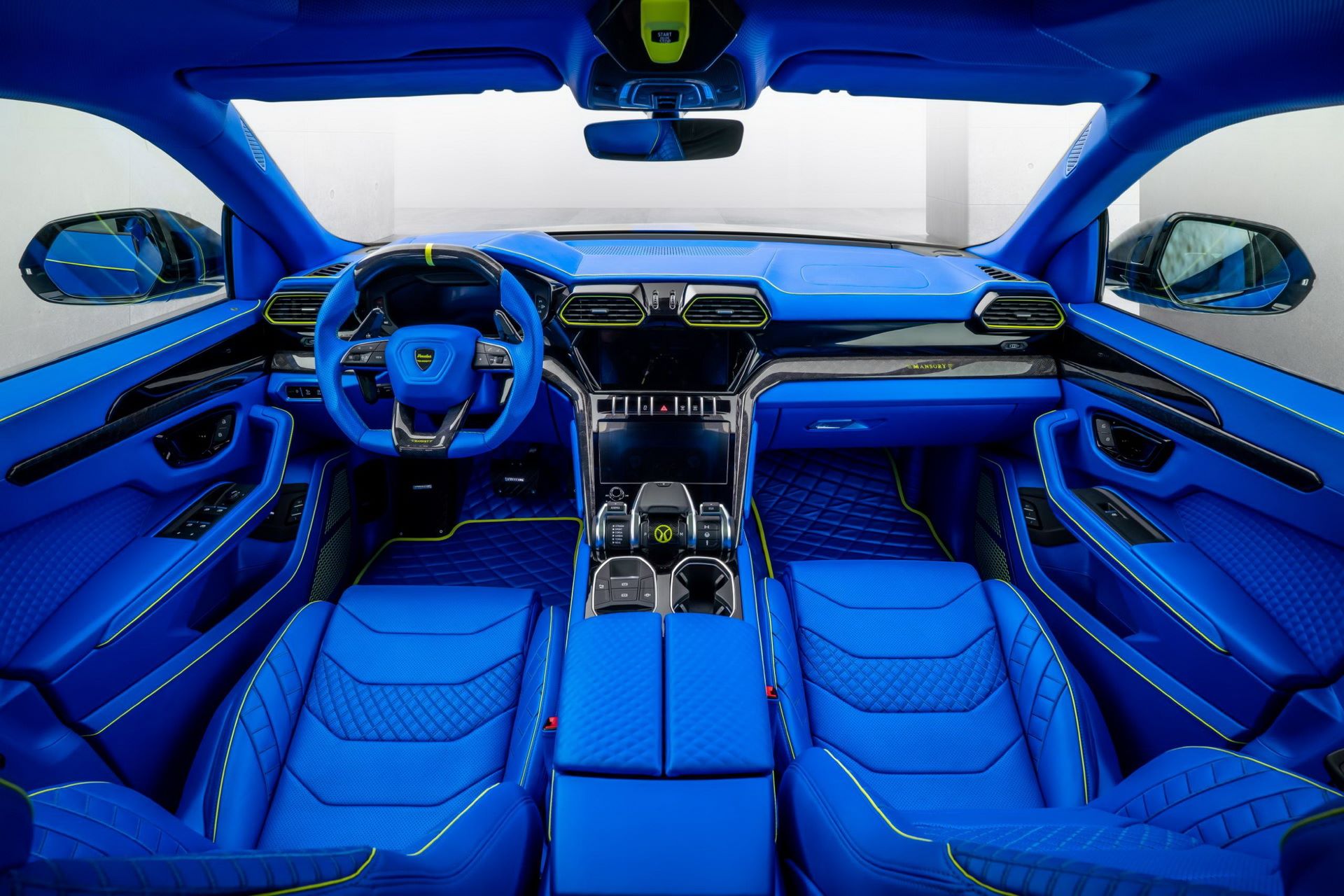 Lamborghini-Urus-Mansory-Venatus-9