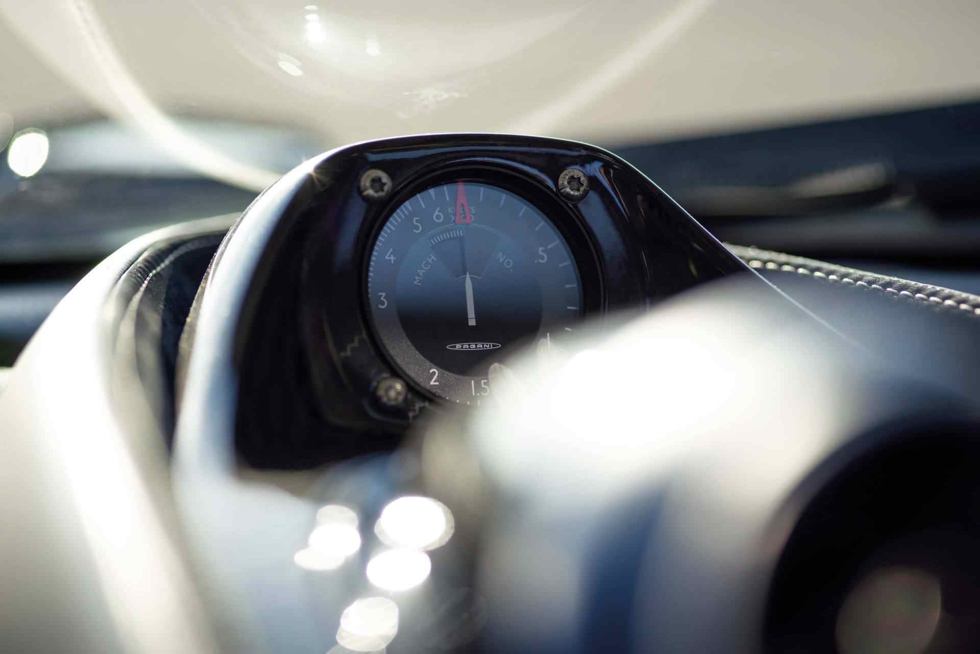 Pagani_Huayra_Tricolore_0003