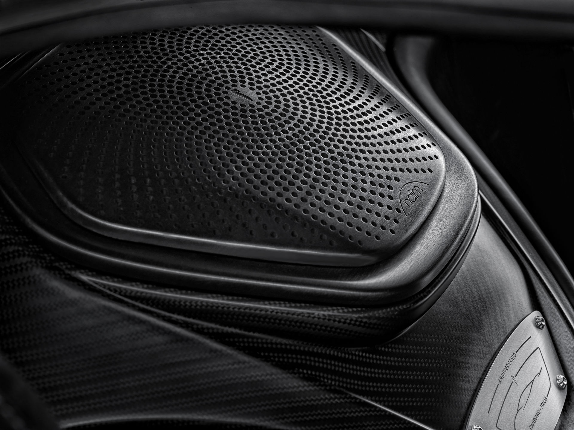Pininfarina_Battista_Naim_Audio_0000