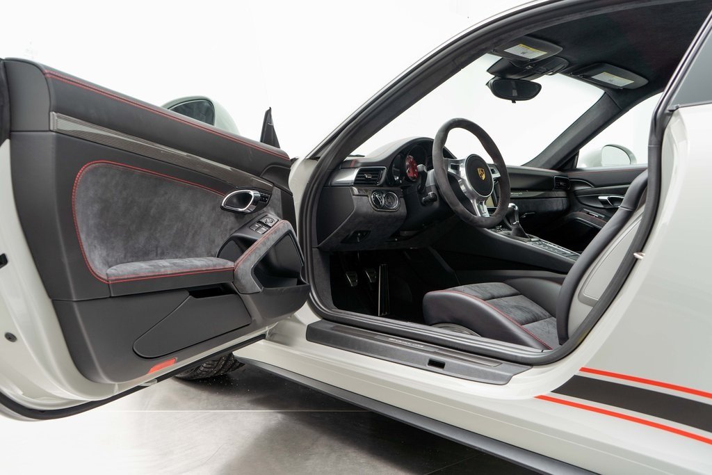 Porsche_911_Carrera_GTS_Rennsport_Reunion_Edition_sale_0020