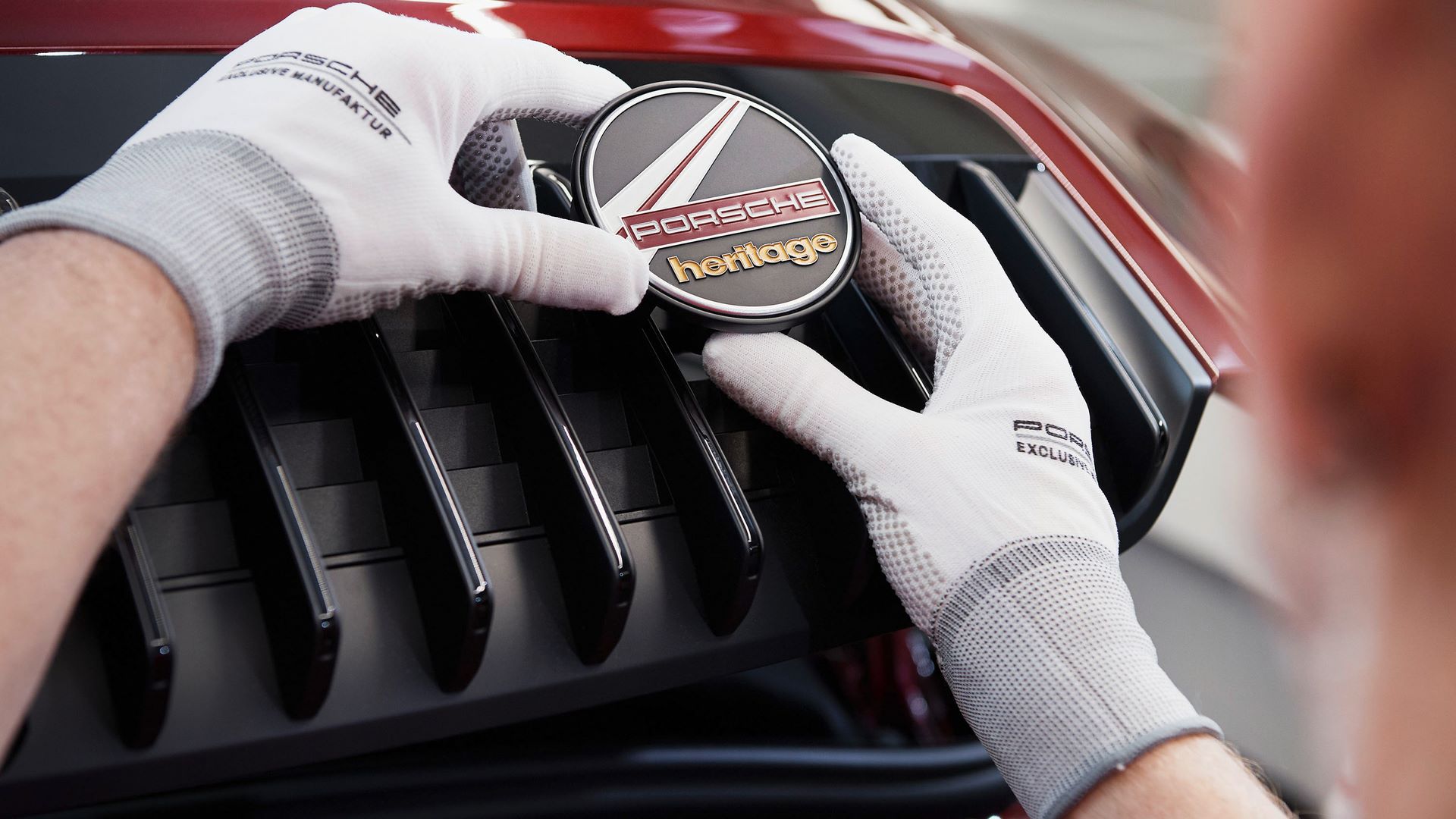 Porsche-911-Targa-4S-Heritage-Design-Edition-25