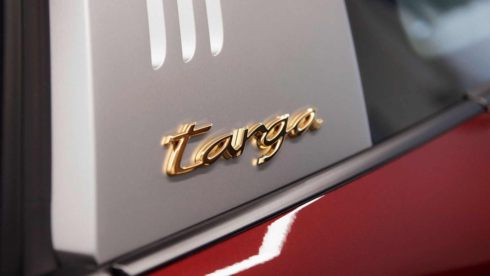 Porsche-911-Targa-4S-Heritage-Design-Edition-27