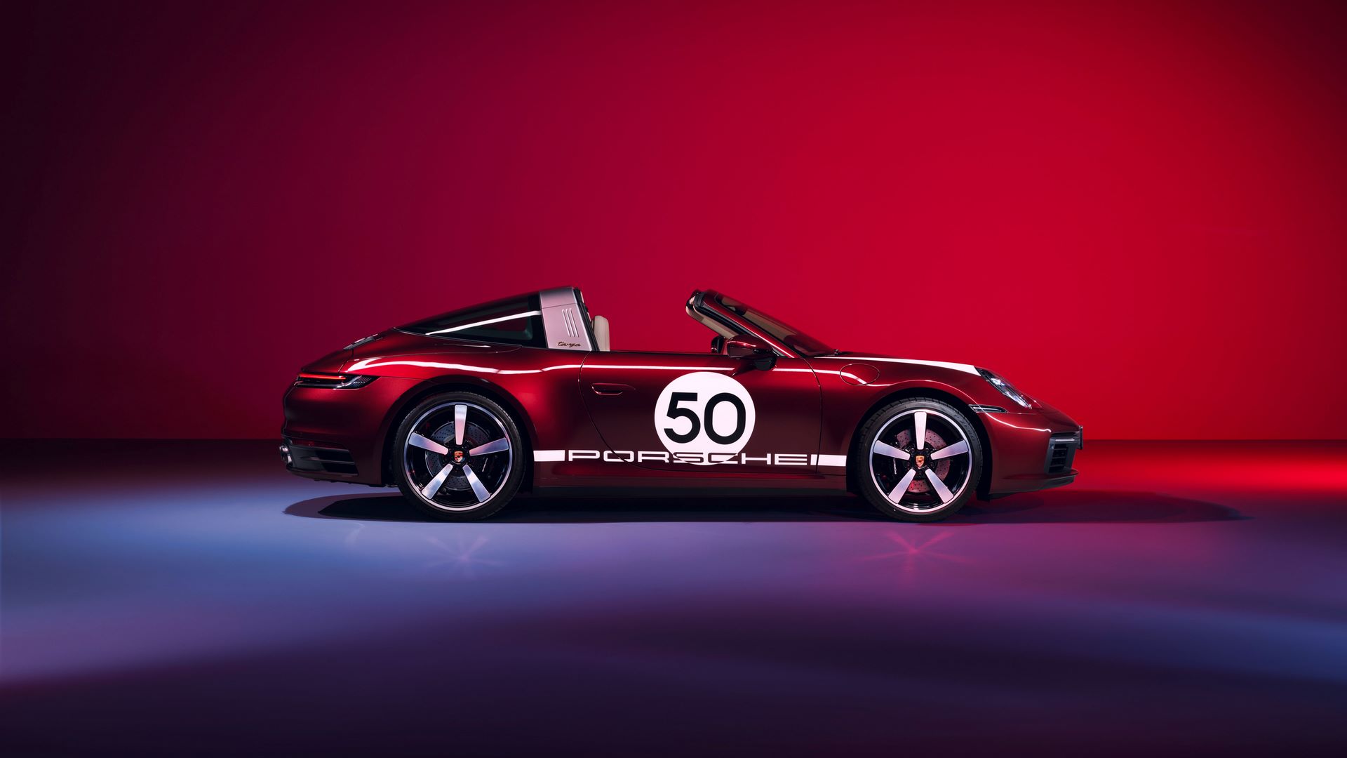 Porsche-911-Targa-4S-Heritage-Design-Edition-3