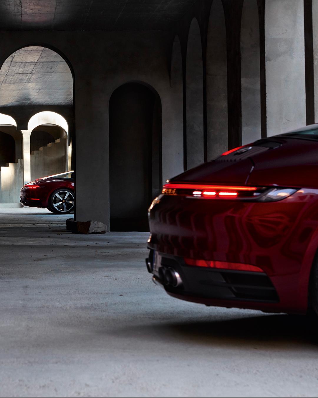 Porsche-911-Targa-4S-Heritage-Design-Edition-40-9
