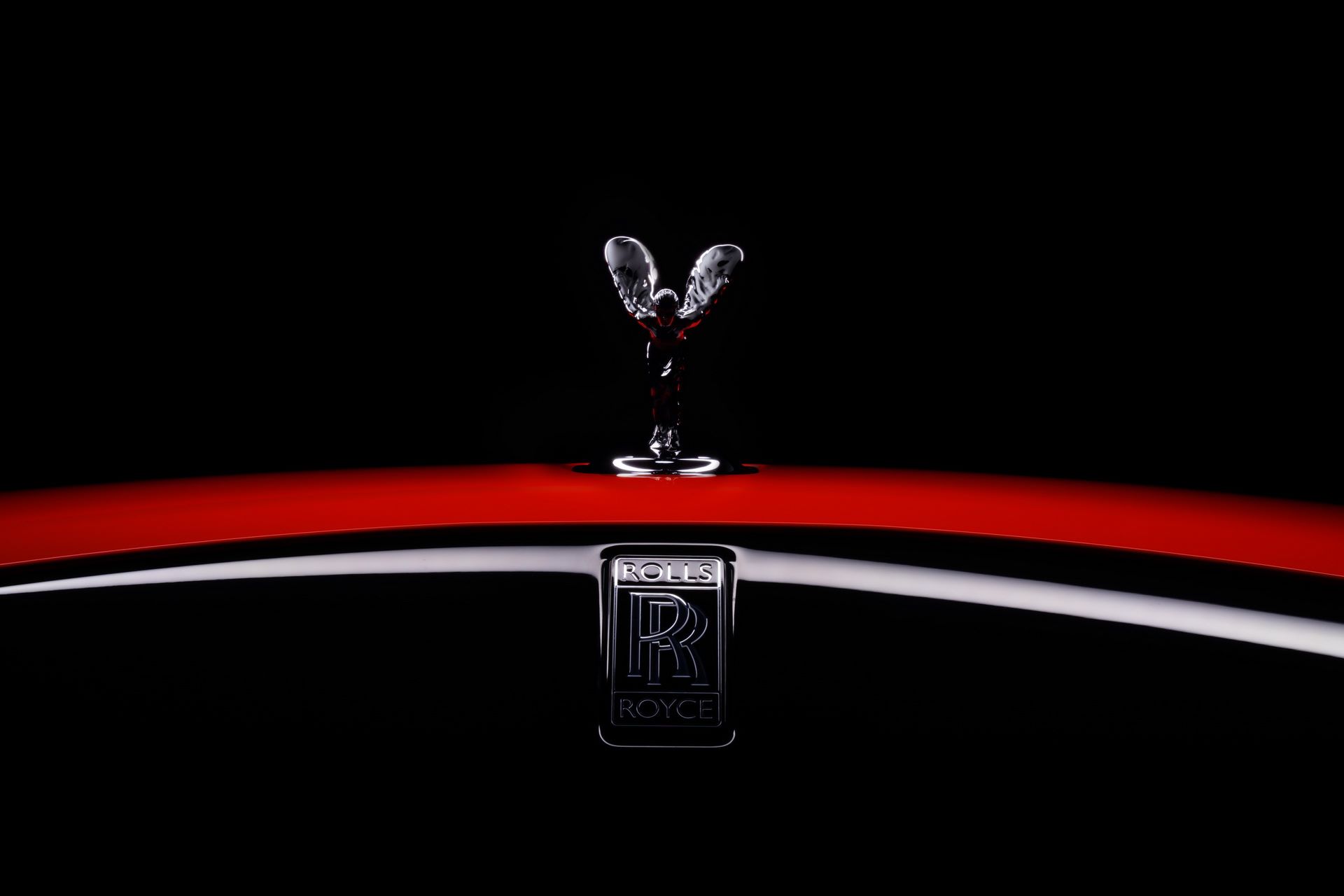 Rolls-Royce-Black-Badge-Neon-Nights-8
