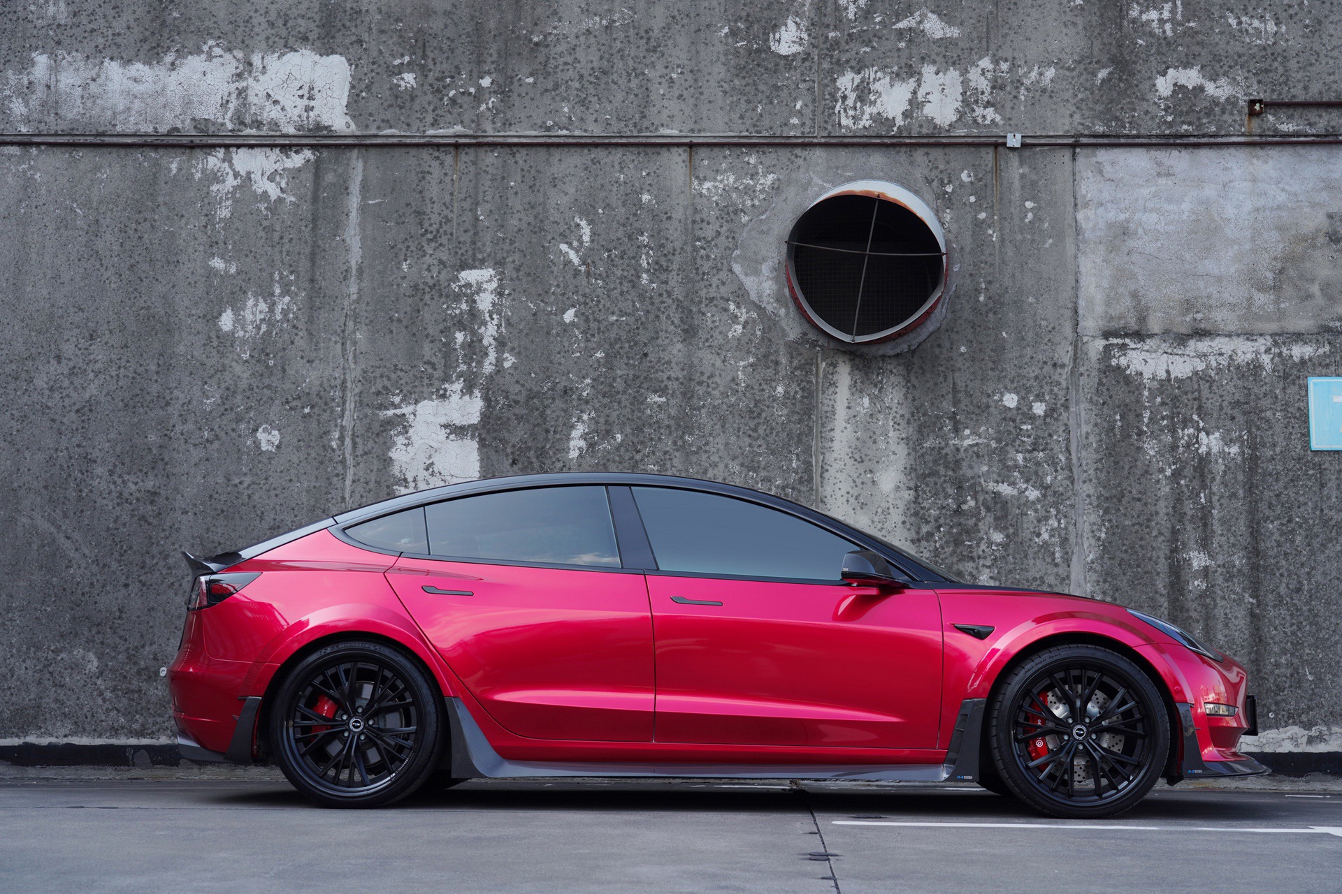 Tesla_Model_3_Performance_RevoZport_0019