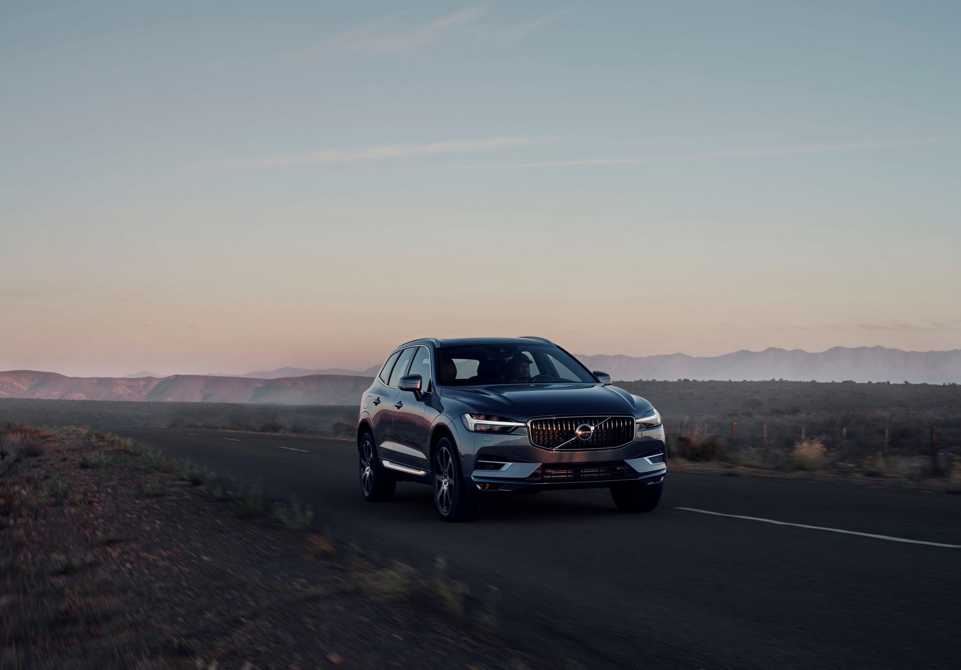 The refreshed Volvo XC60 T8 AWD in Osmium Grey metallic