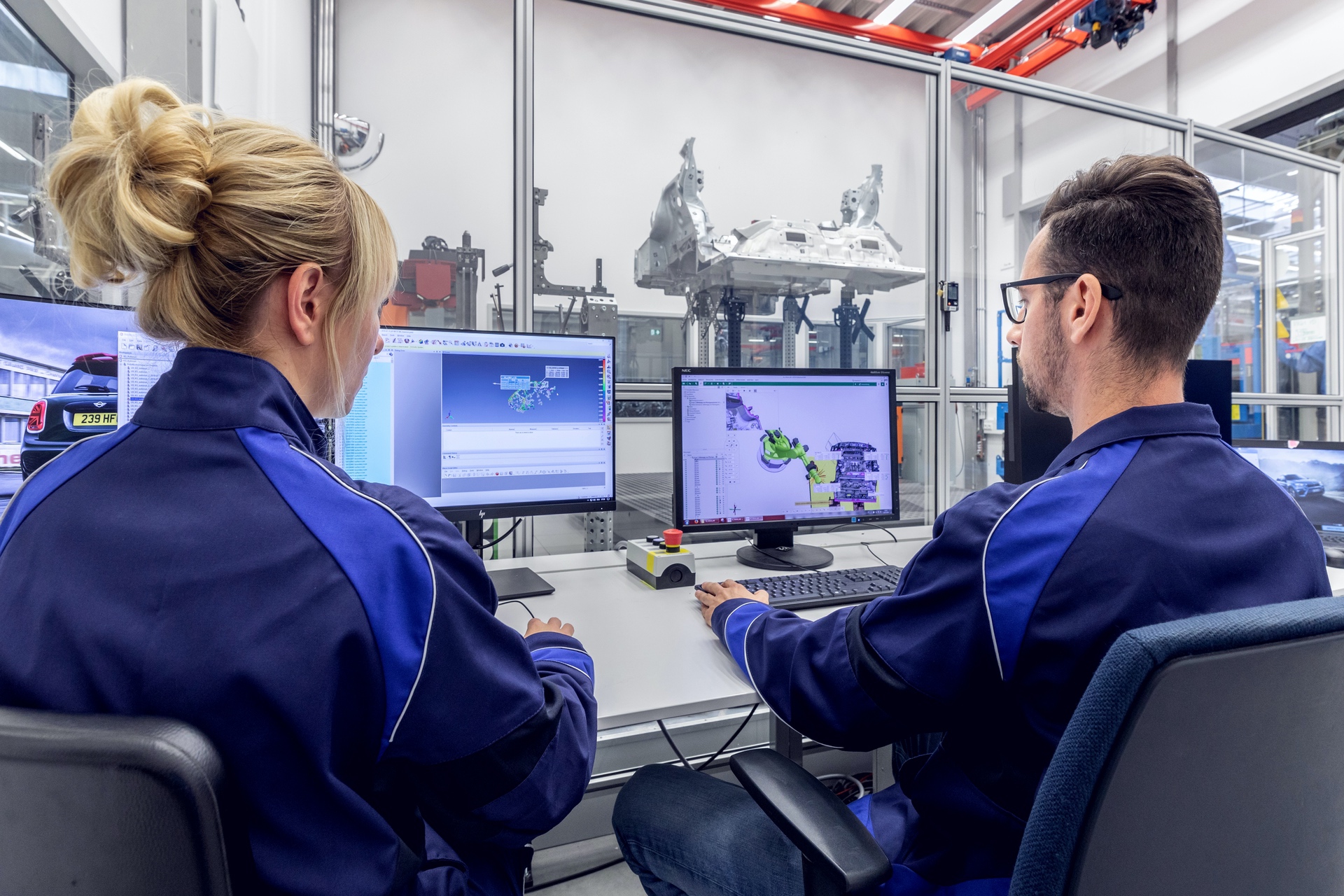 BMW_iNEXT_Prototypes_Production_0009