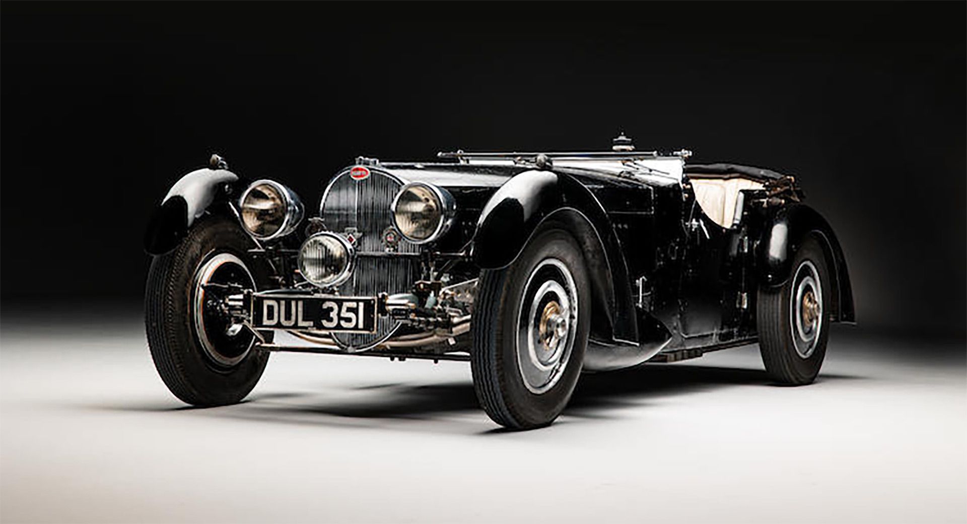1937_Bugatti_Type_57S_sale_0007