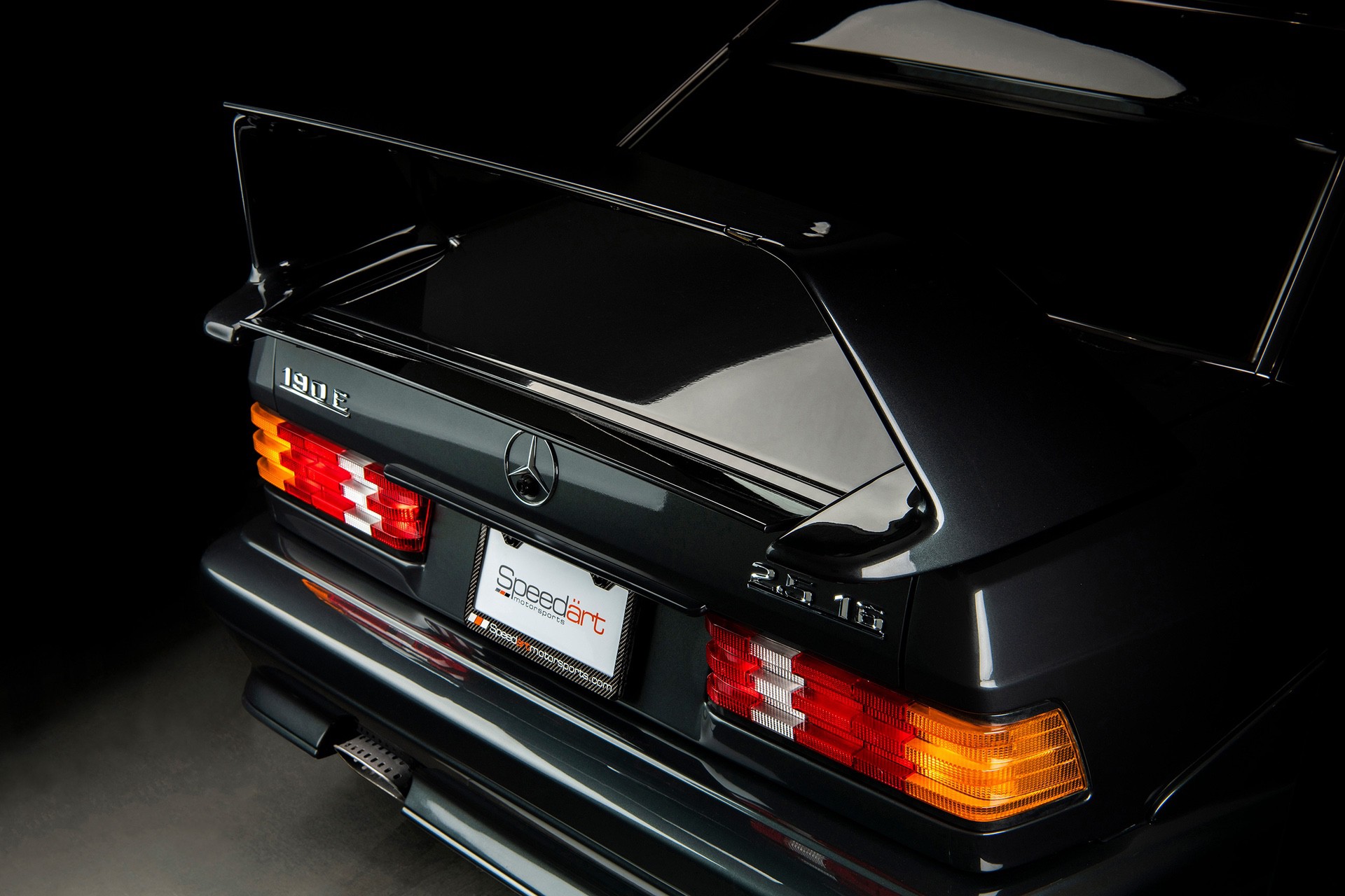1990_Mercedes_Benz_190E_25-16_Evolution_II_sales_0015