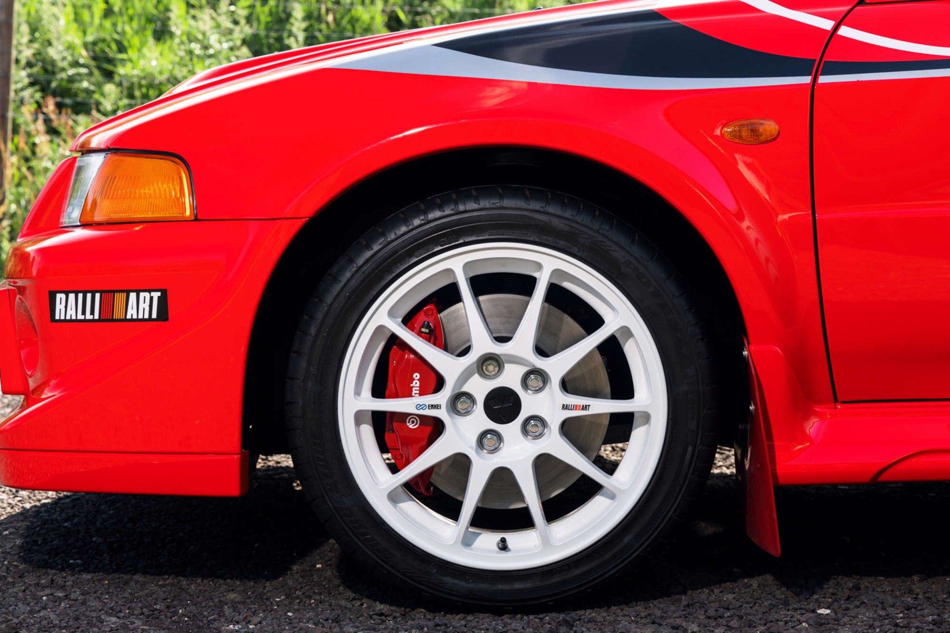 2000_Mitsubishi_Lancer_Evolution_VI_Tommi_Makinen_Edition_sale-0000