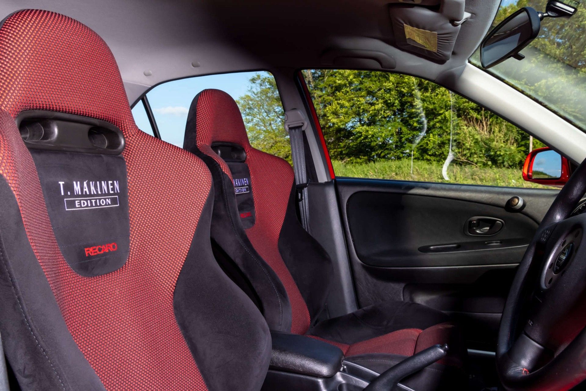 2000_Mitsubishi_Lancer_Evolution_VI_Tommi_Makinen_Edition_sale-0007