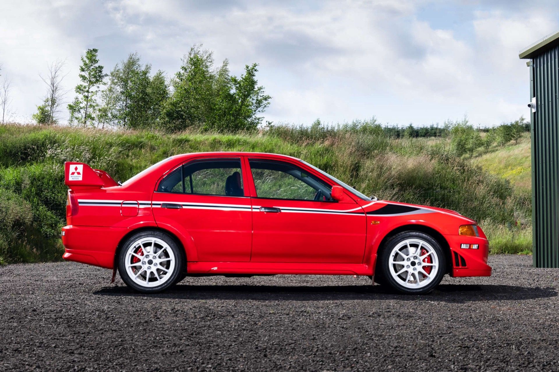 2000_Mitsubishi_Lancer_Evolution_VI_Tommi_Makinen_Edition_sale-0035
