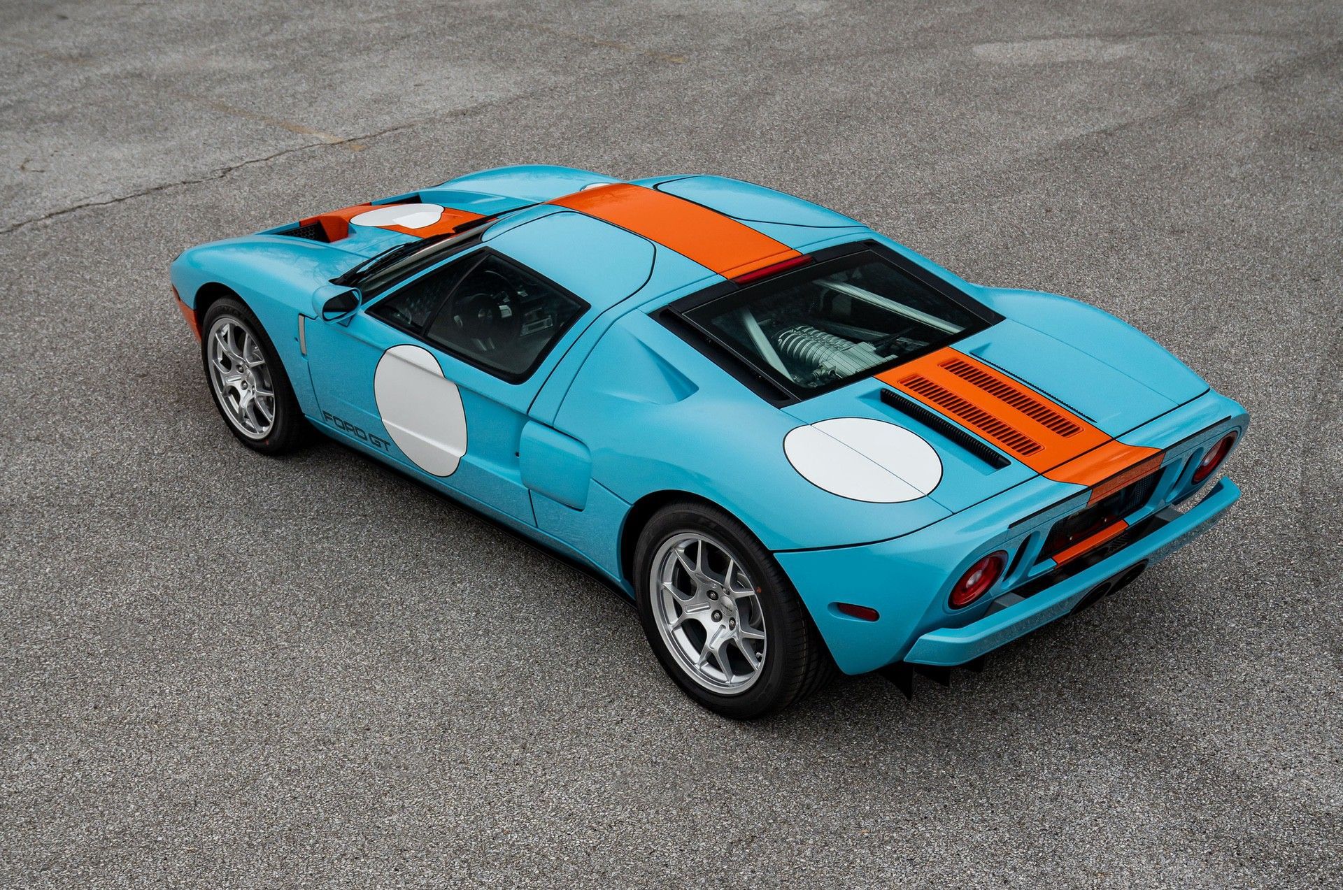 2006_Ford_GT_Heritage_sale-0001