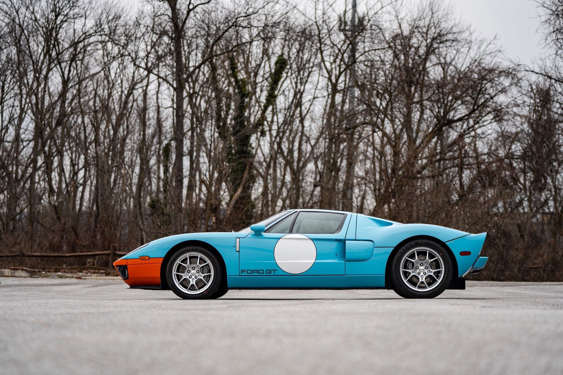 2006_Ford_GT_Heritage_sale-0004