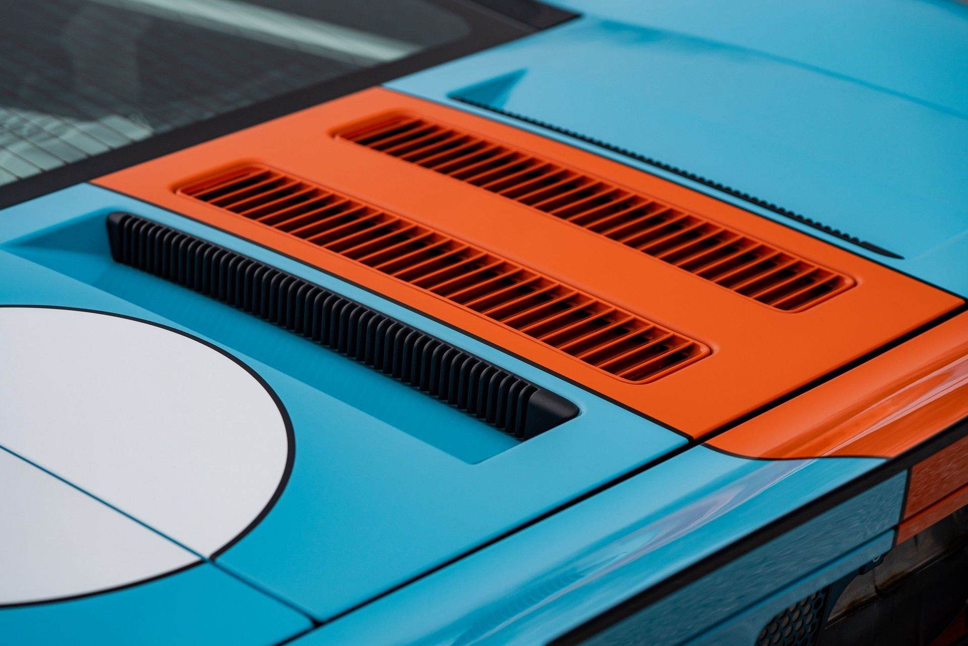 2006_Ford_GT_Heritage_sale-0026