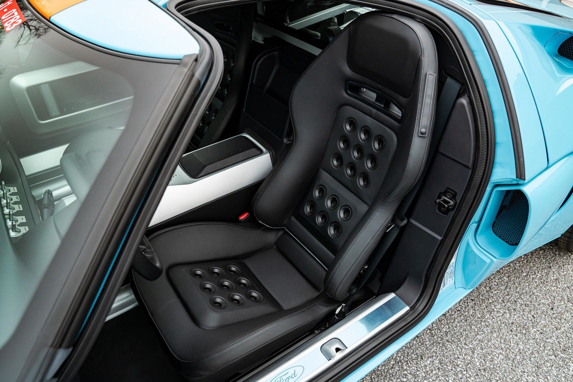 2006_Ford_GT_Heritage_sale-0052
