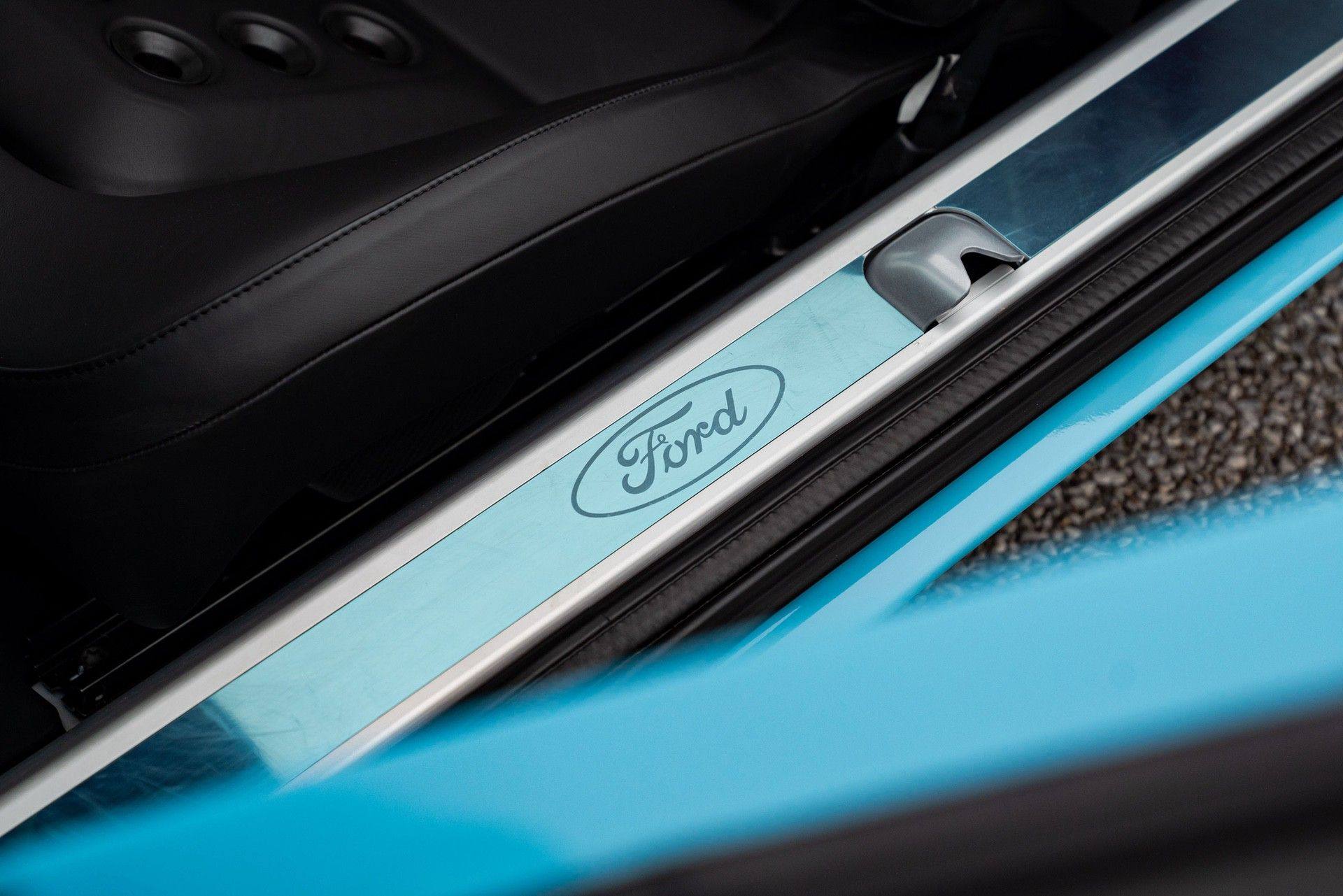 2006_Ford_GT_Heritage_sale-0071