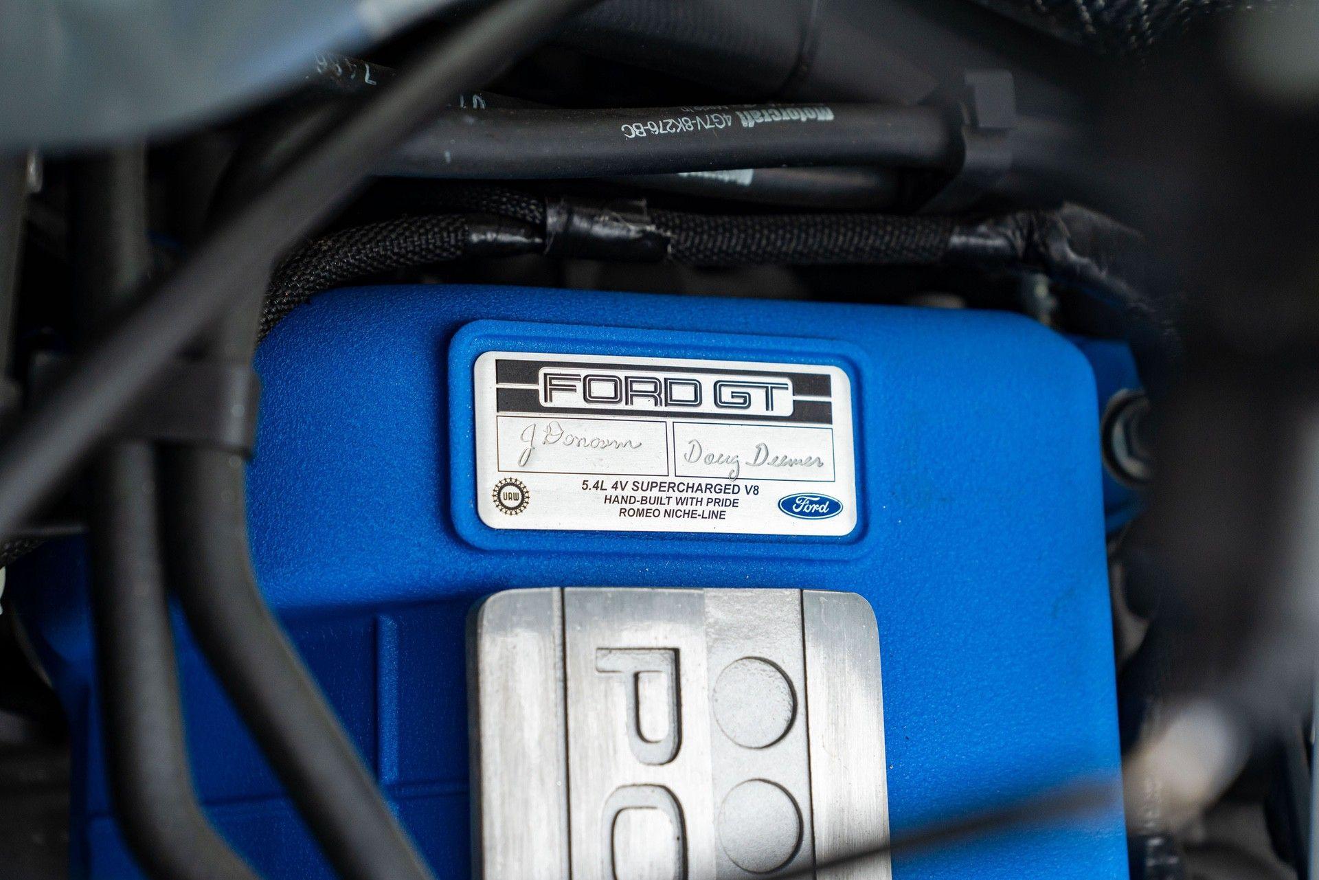 2006_Ford_GT_Heritage_sale-0079