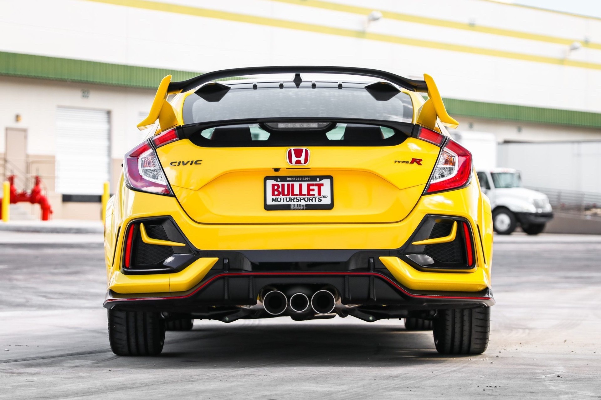 2021_Honda_Civic_Type_R_Limited_Edition-0003