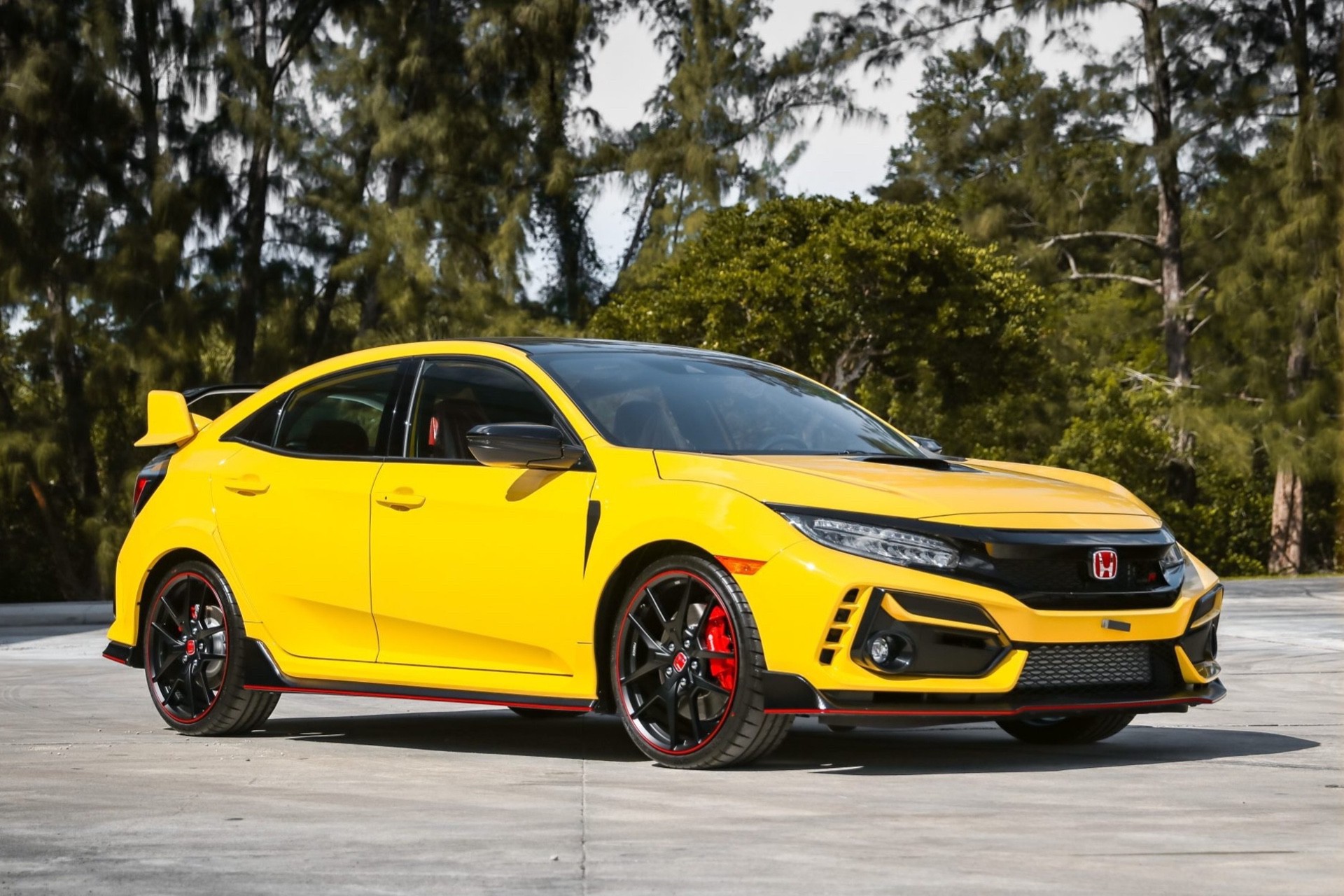 2021_Honda_Civic_Type_R_Limited_Edition-0006