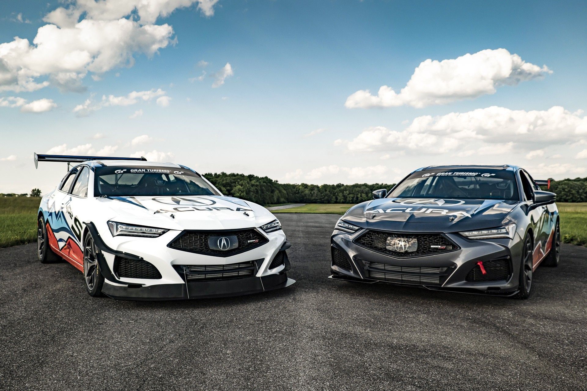 Acura_Pikes-Peak_2021_TLX-Type-S_Pair