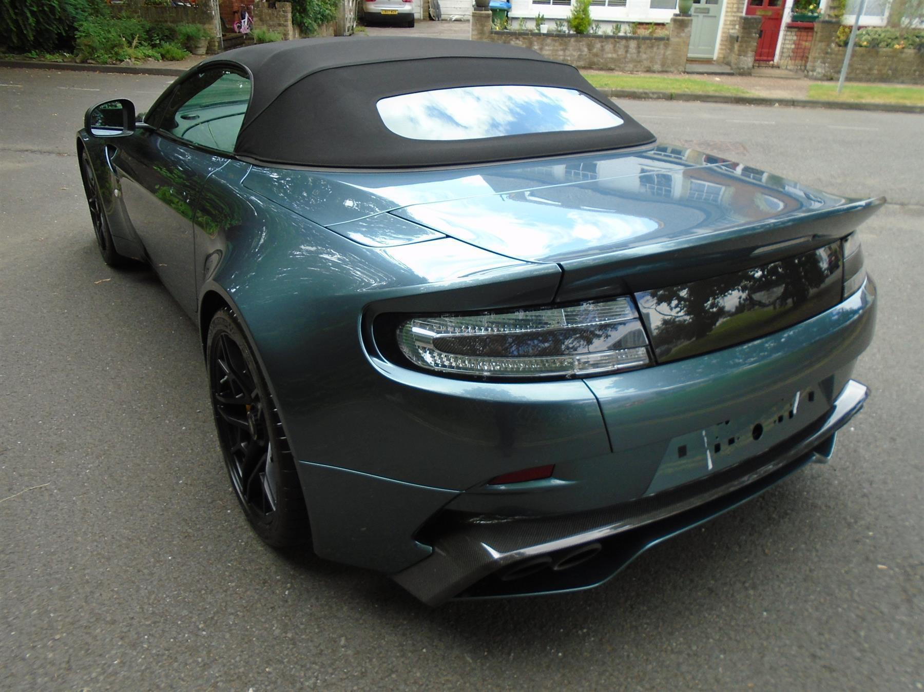 Aston_Martin_V12_Vantage_V600_Roadster_sale-0002