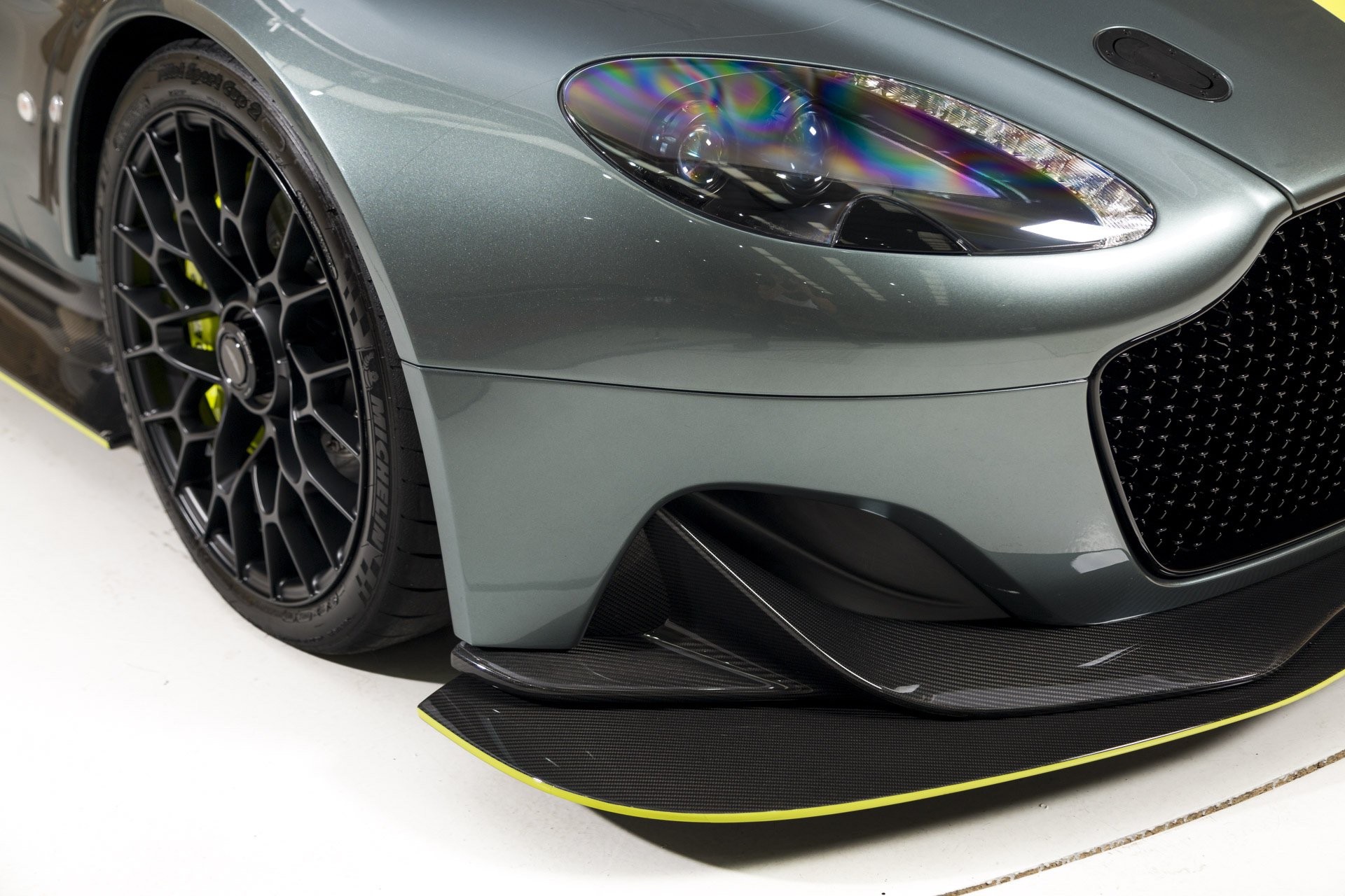 Aston_Martin_Vantage_AMR_Pro_sale-0008