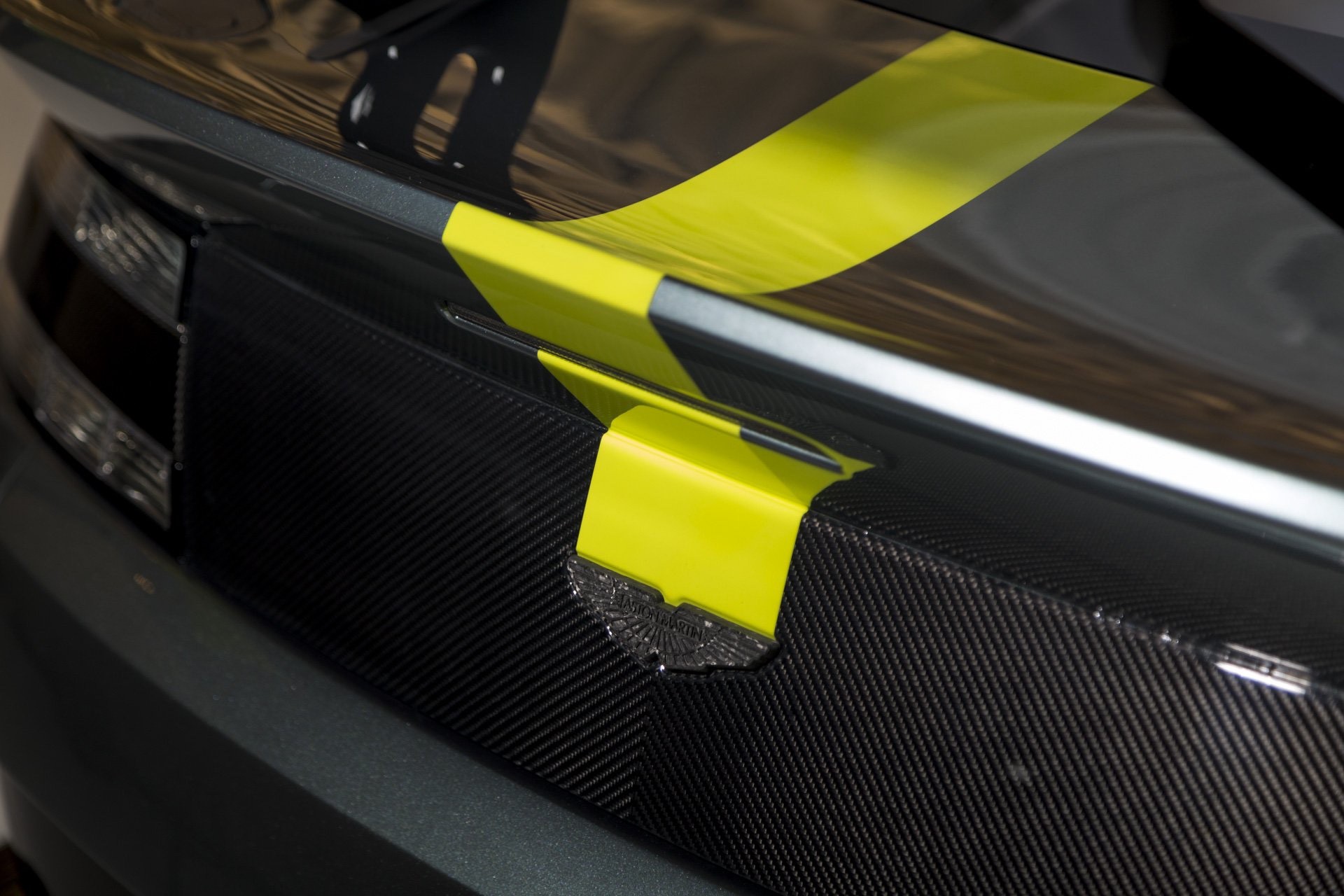 Aston_Martin_Vantage_AMR_Pro_sale-0019