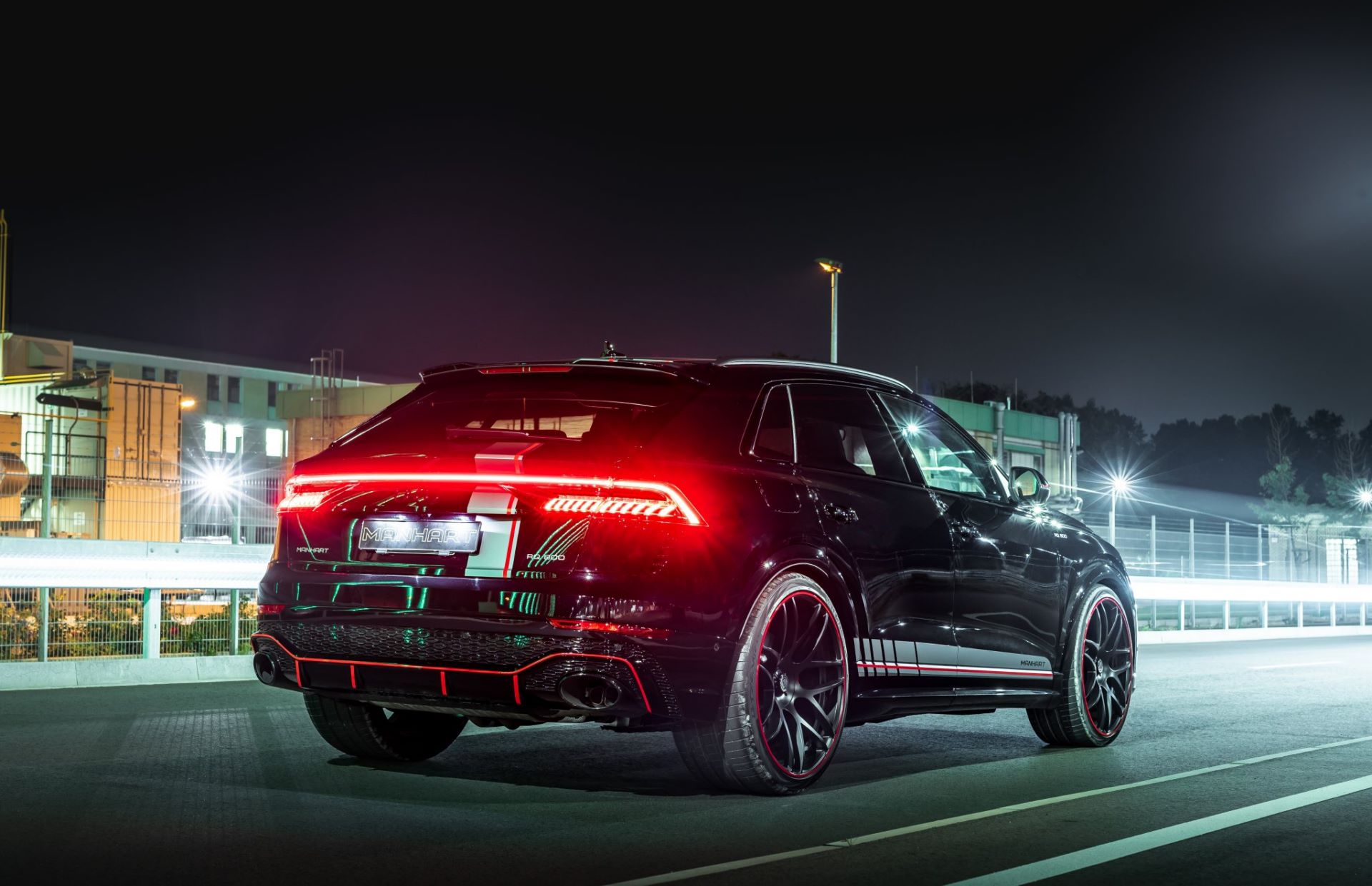 Audi-RS-Q8-by-Manhart-20