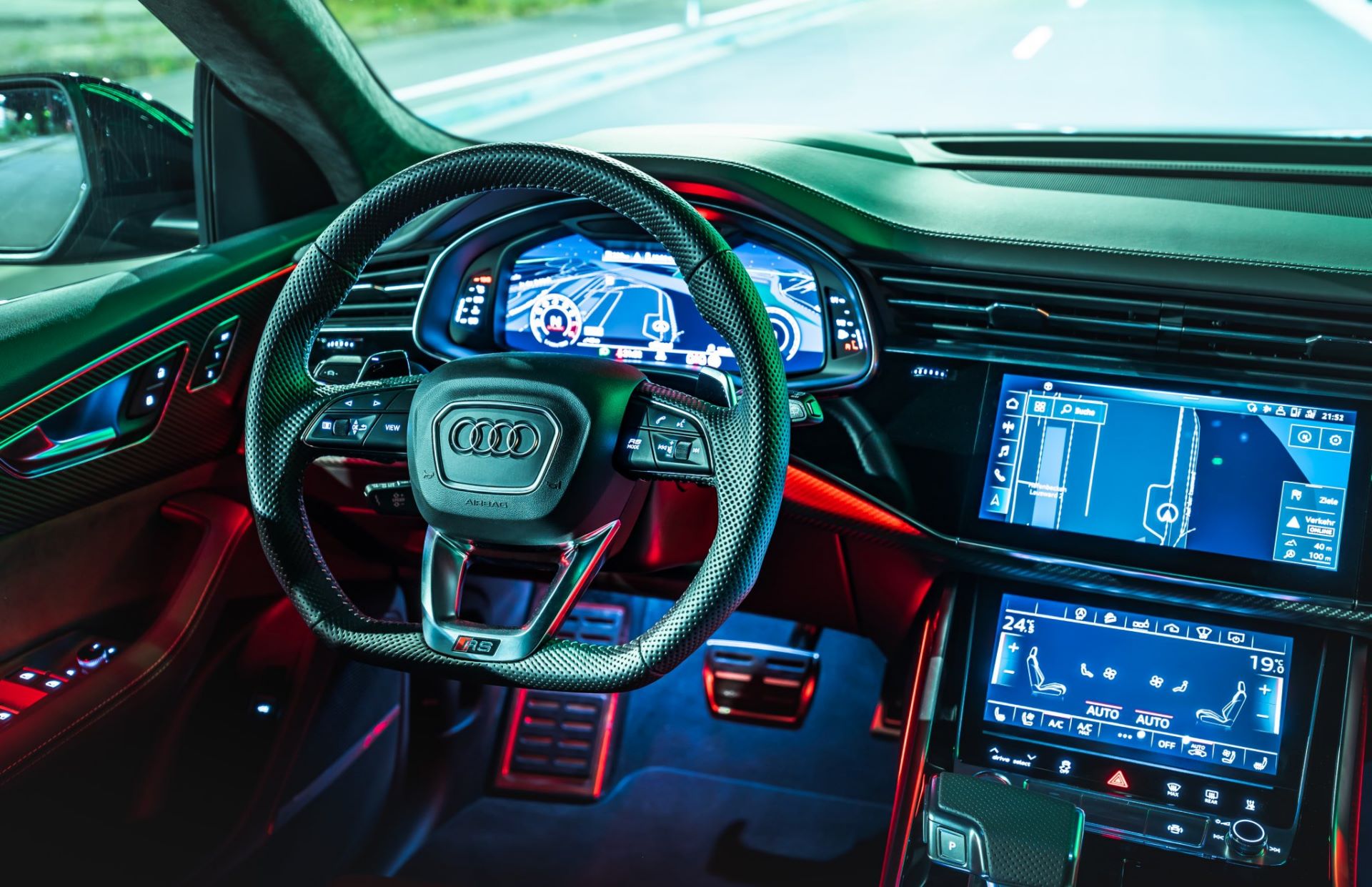 Audi-RS-Q8-by-Manhart-31