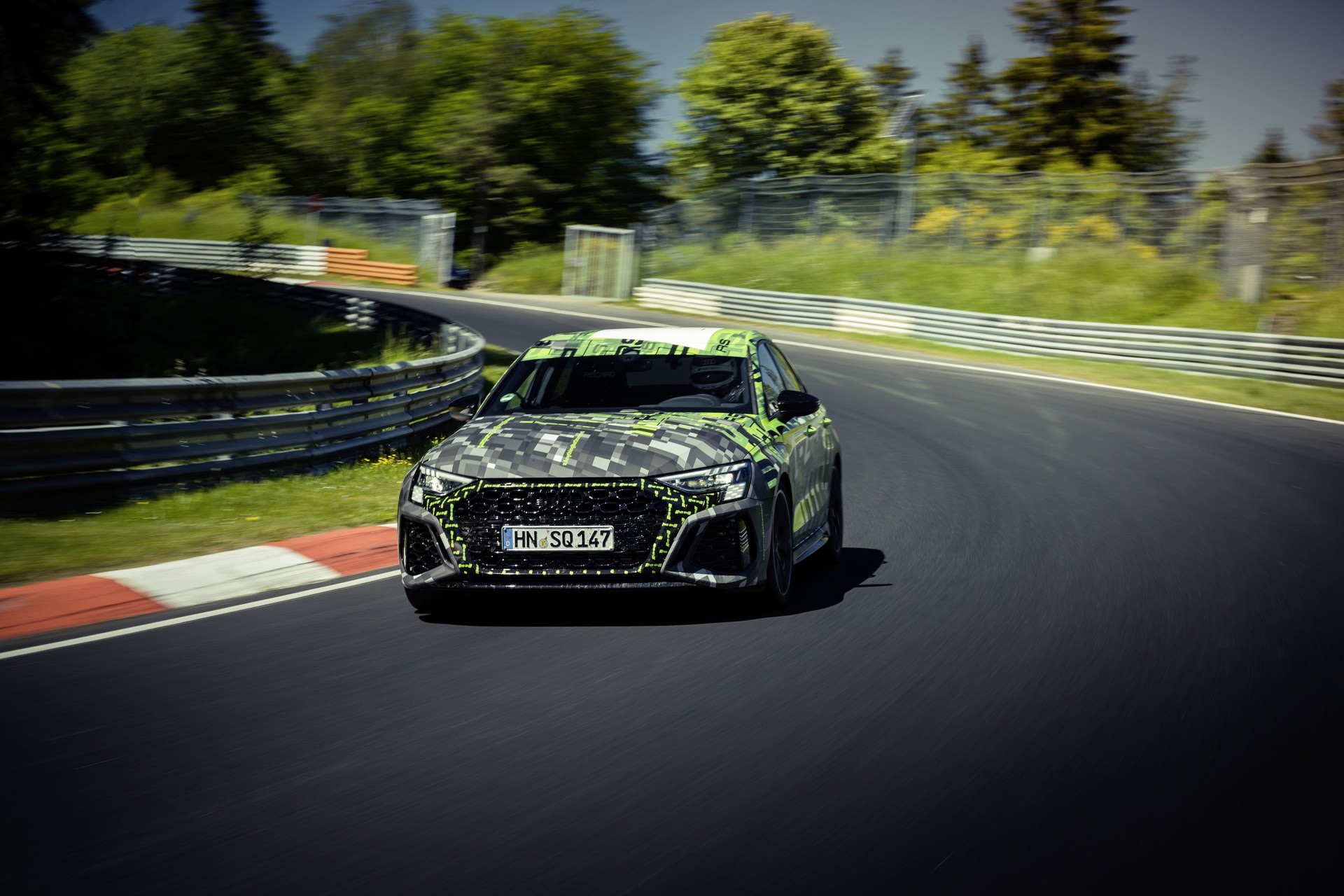 Audi_RS3_Sedan_Nurburgring_lap_record-0014