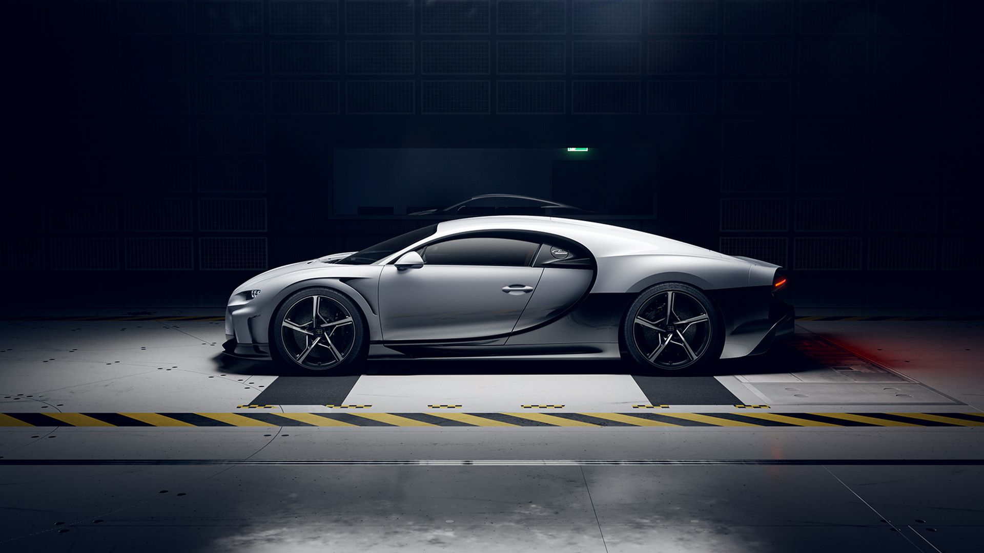 01_04_bugatti_chiron_super_sport_windtunnel_side_tipped_up
