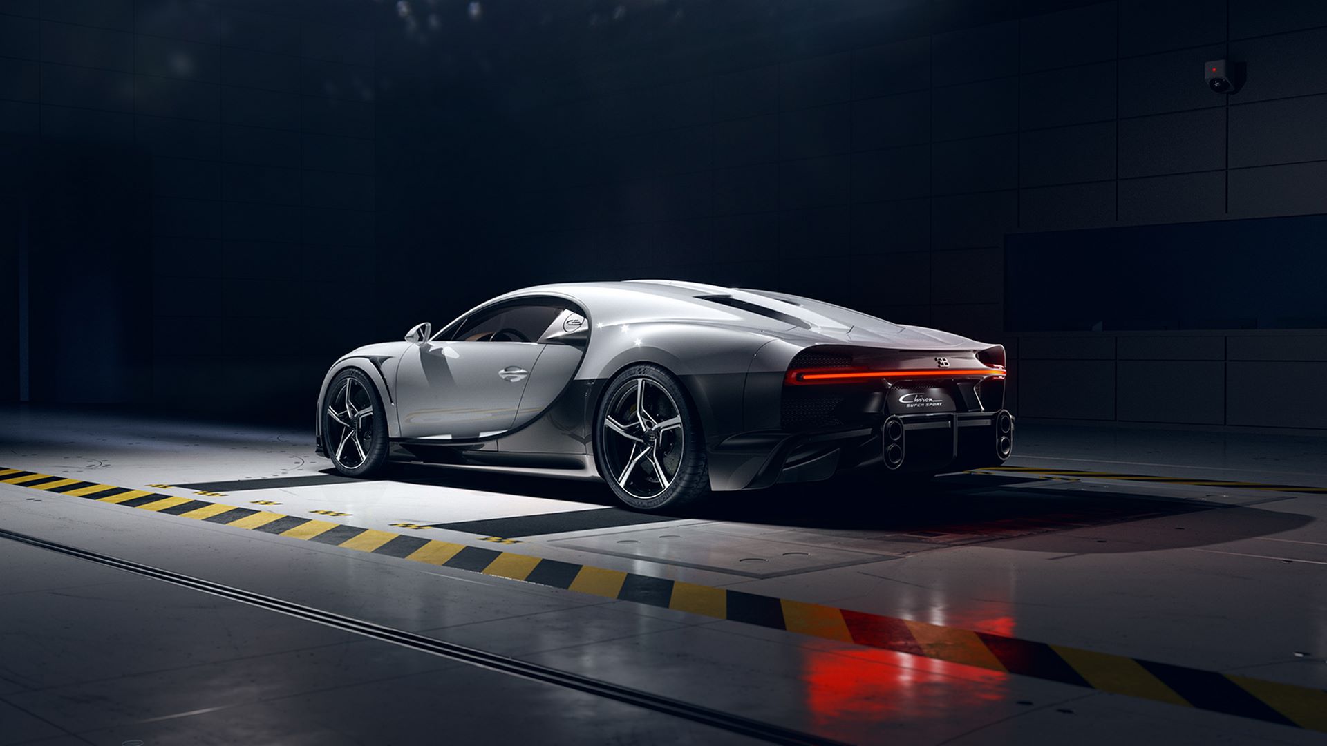 01_06_bugatti_chiron_super_sport_windtunnel_rear