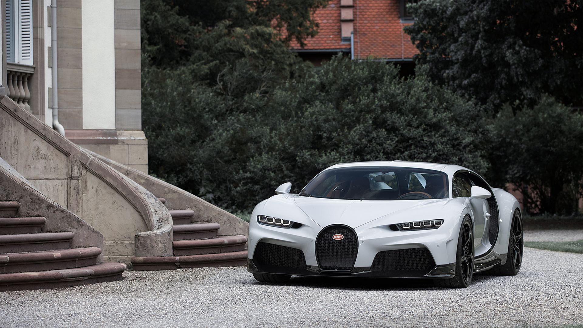 03-02_bugatti_chiron_super_sport_molsheim_3-4-front