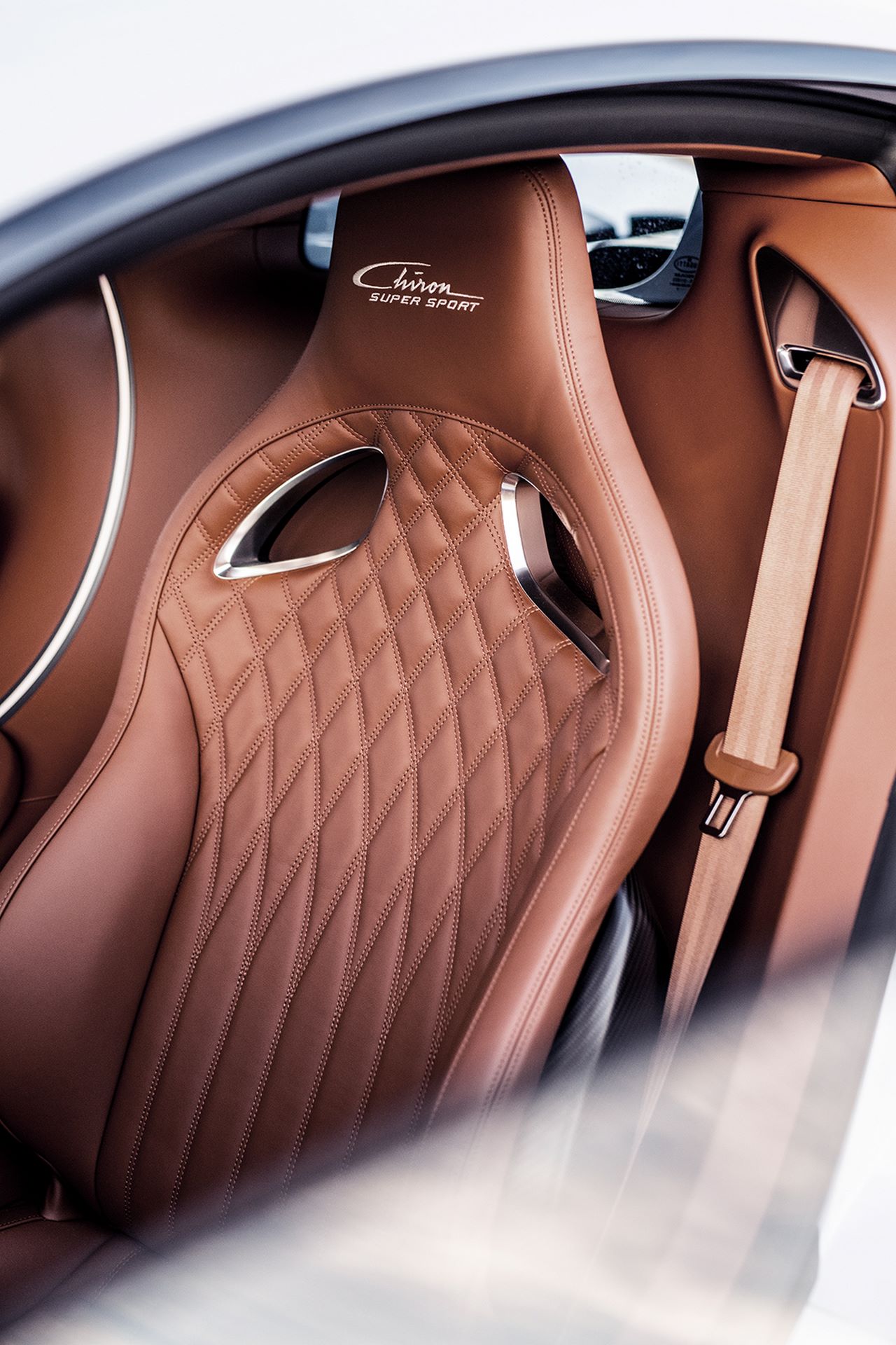 03-15_bugatti_chiron_super_sport_molsheim_seat