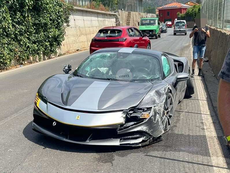 Ferrari_SF90_Stradale_Assetto_Fiorano_Package_Crash0002