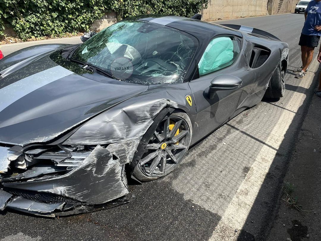 Ferrari_SF90_Stradale_Assetto_Fiorano_Package_Crash0003