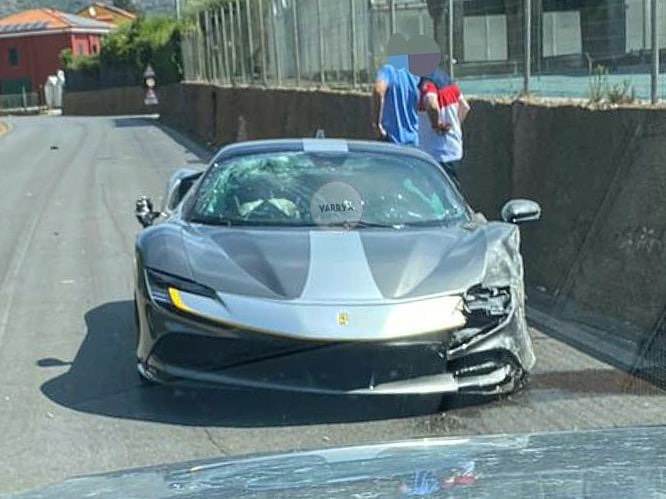 Ferrari_SF90_Stradale_Assetto_Fiorano_Package_Crash0004